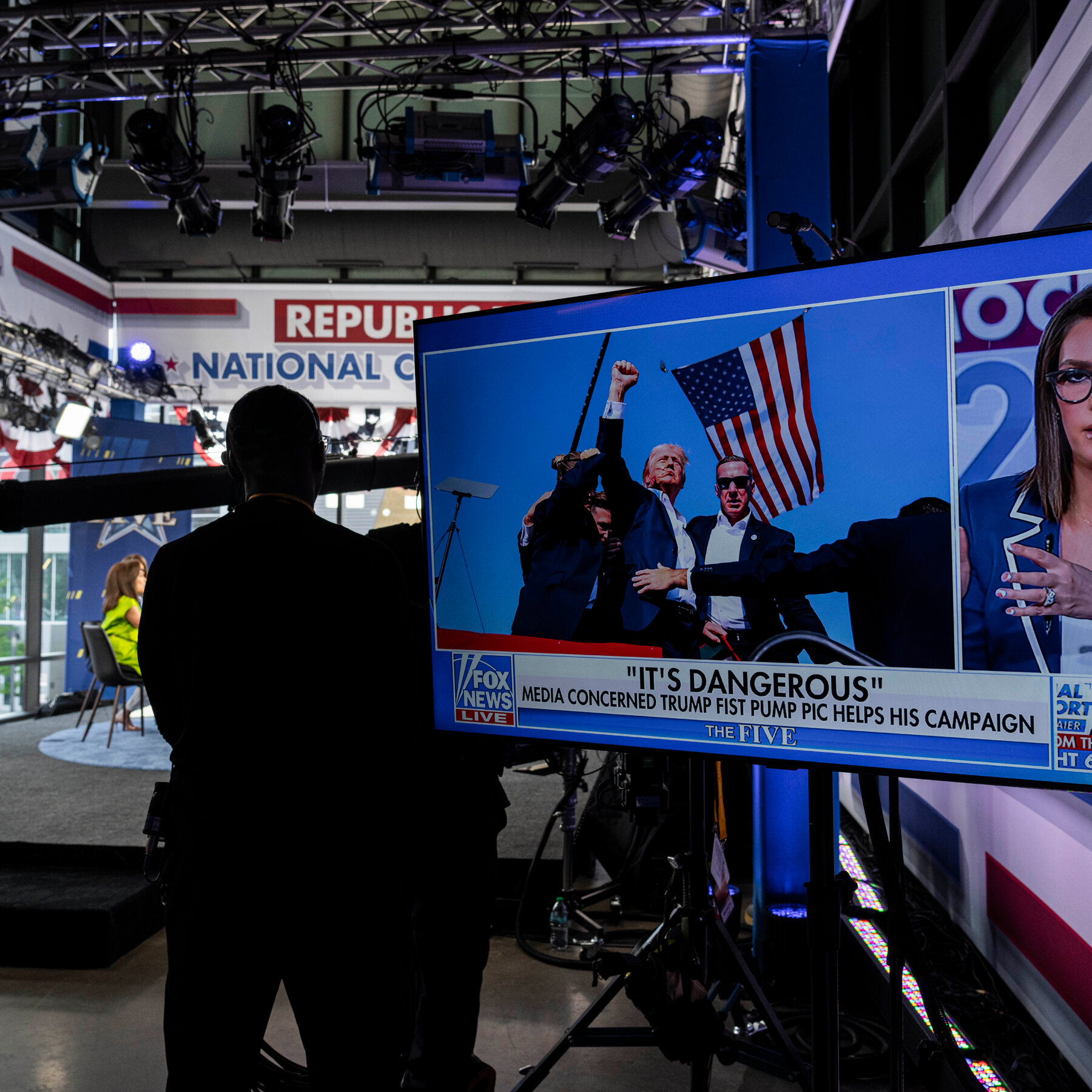 In Trump’s Battle With Murdoch, Fox News Is a Complication