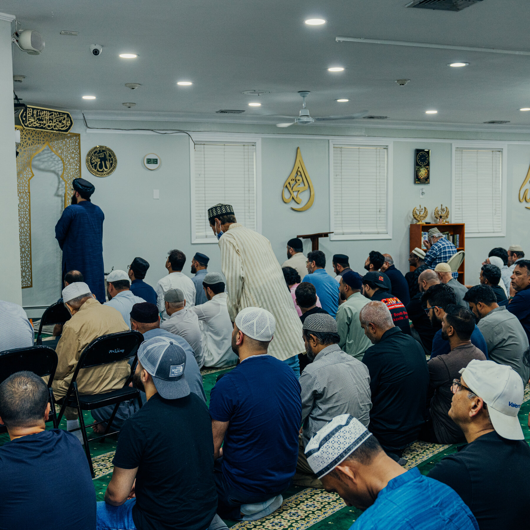 Inside the Battle Over a Mosque’s Expansion in New York