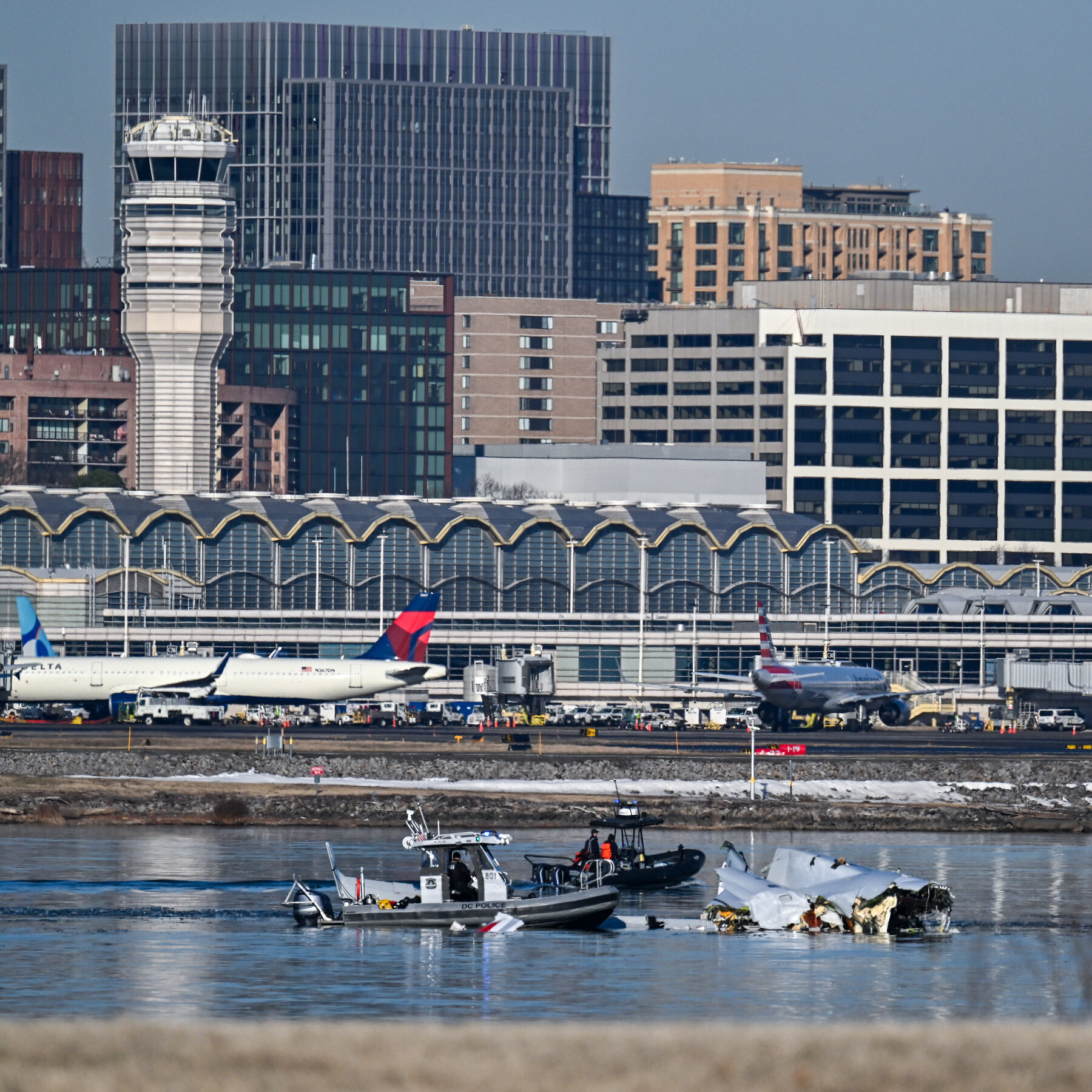 Inspector General to Review F.A.A.’s Handling of D.C. Airspace After Crash