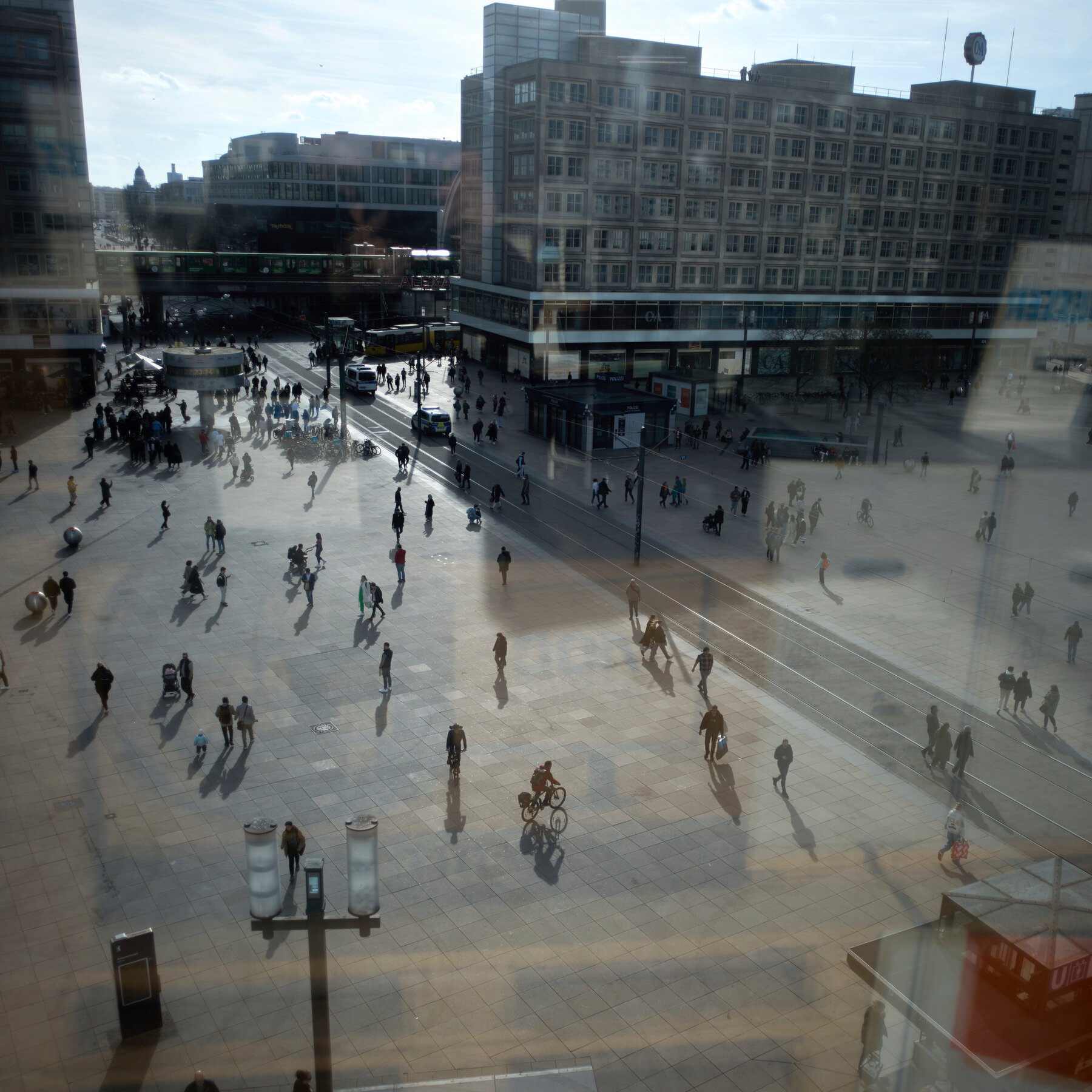 Investors Seeking Safety Look to German Government Bonds