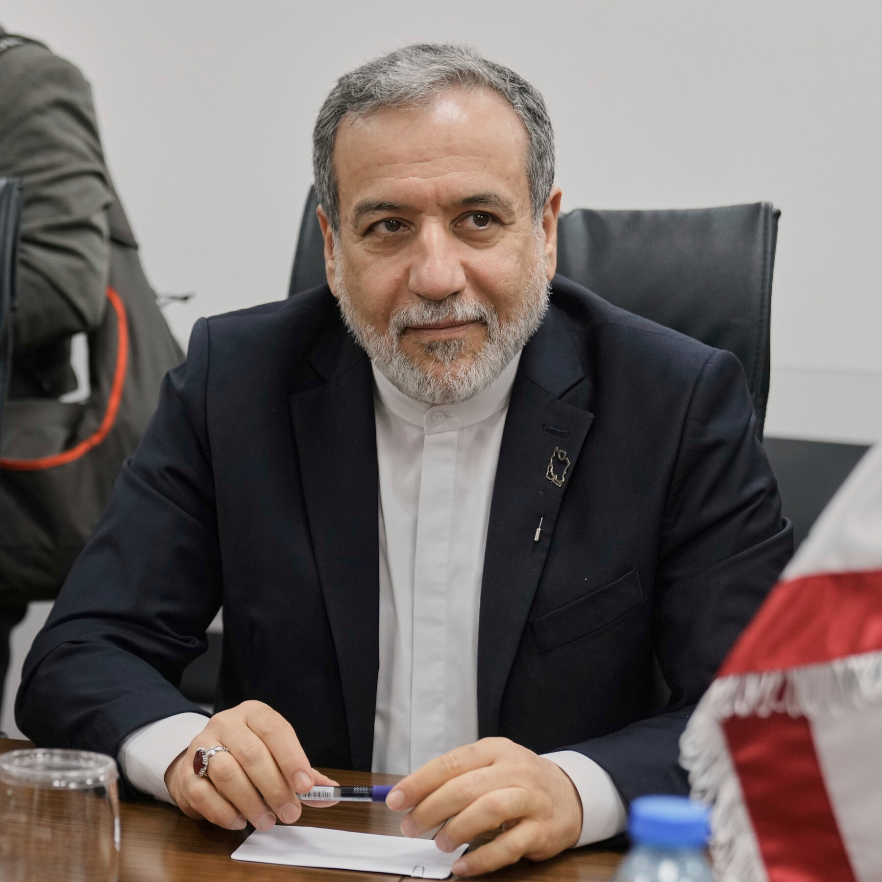 Iran’s Foreign Minister to Meet With European Counterparts Amid War Fears