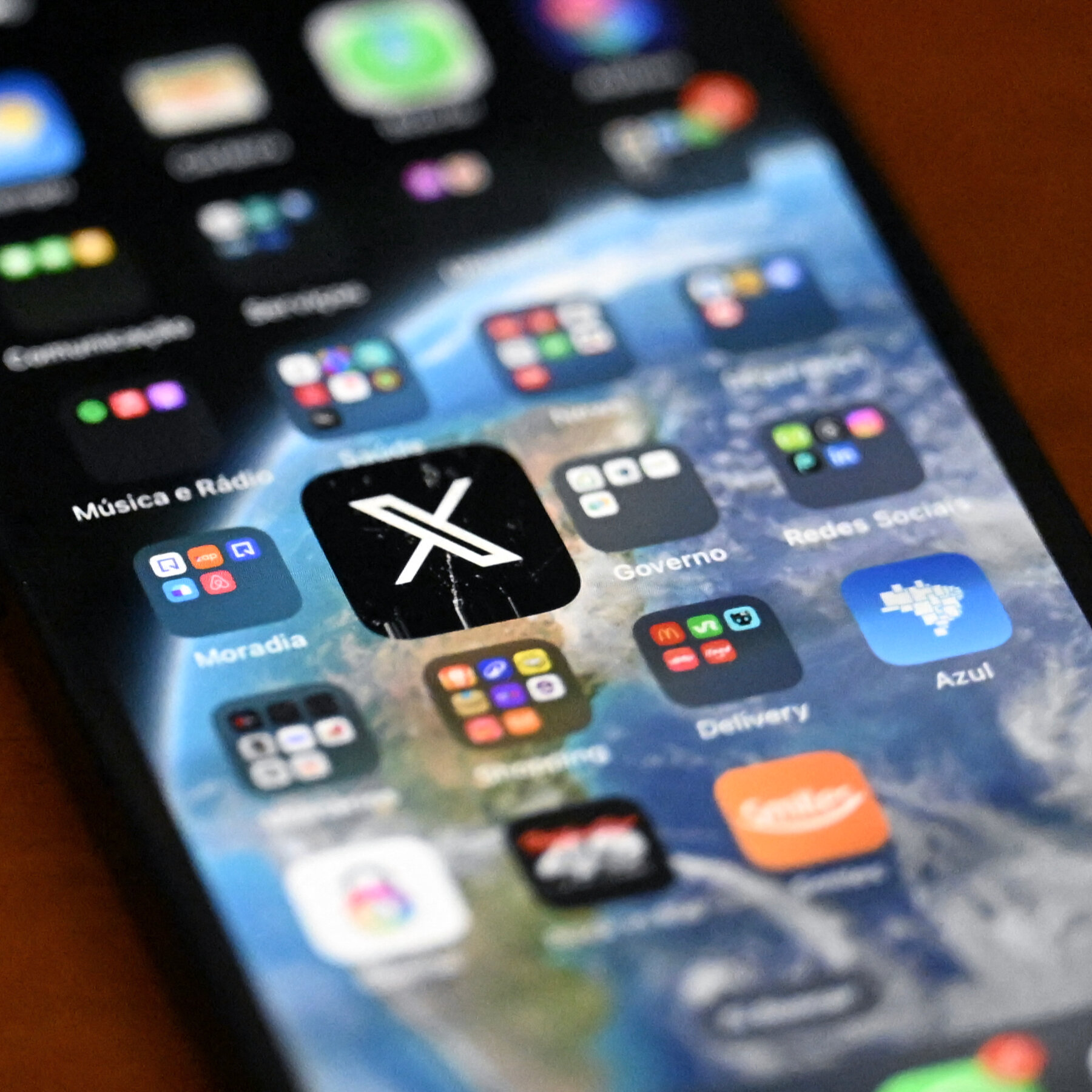 Is X Down? Users Report Intermittent Outages
