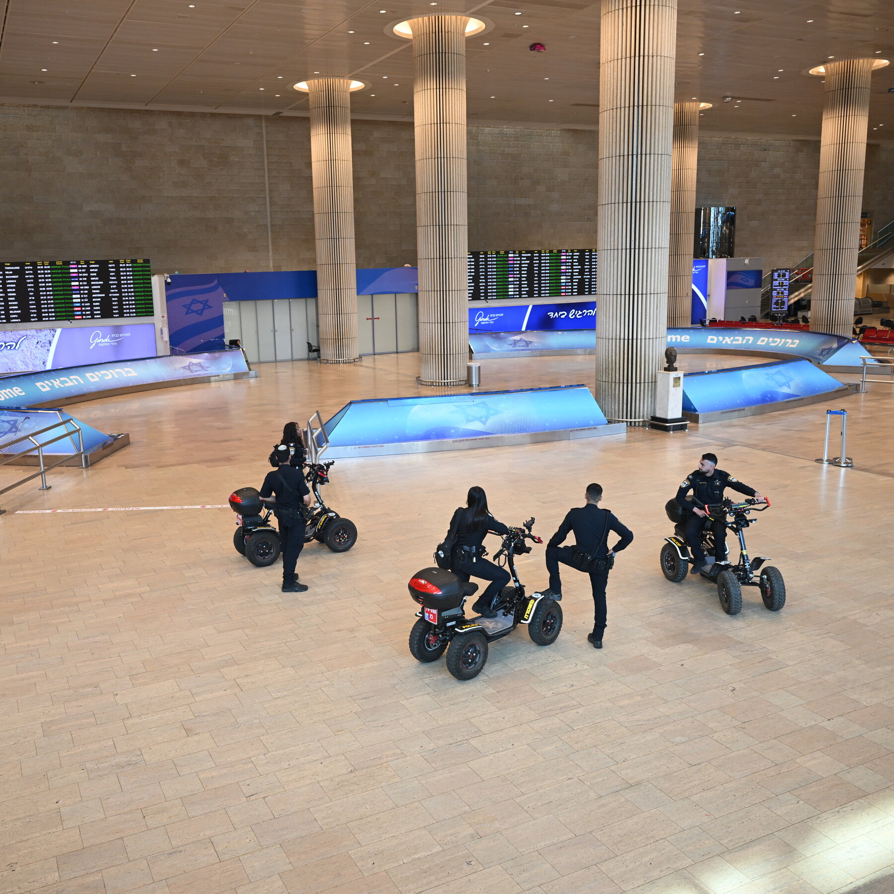 Israel Closed its Airspace After Attacking Iran, Leaving Thousands of Israelis Stranded Abroad
