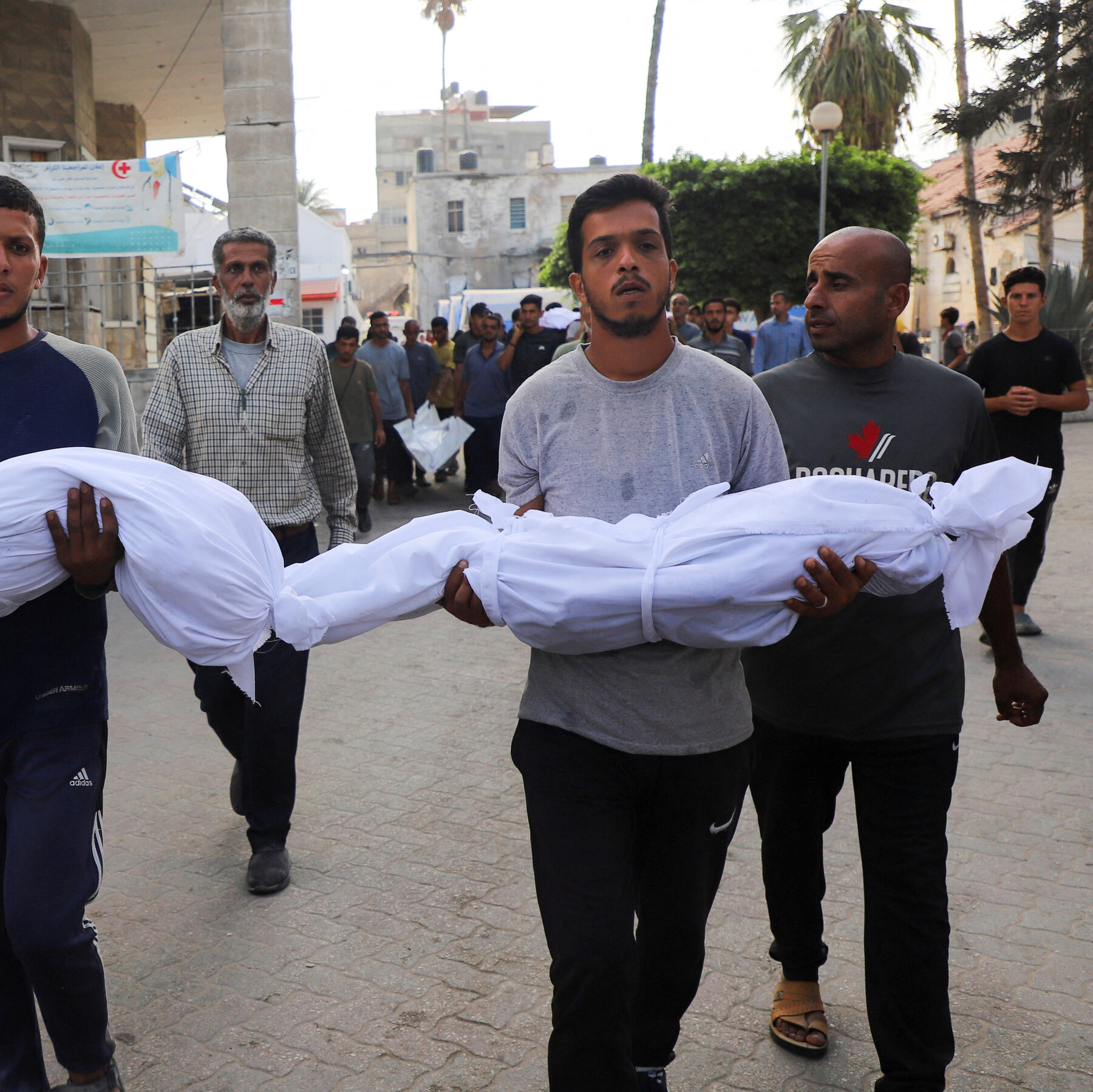 Israeli Strike Kills Gazans Sheltering in Warehouse, Local Reports Say