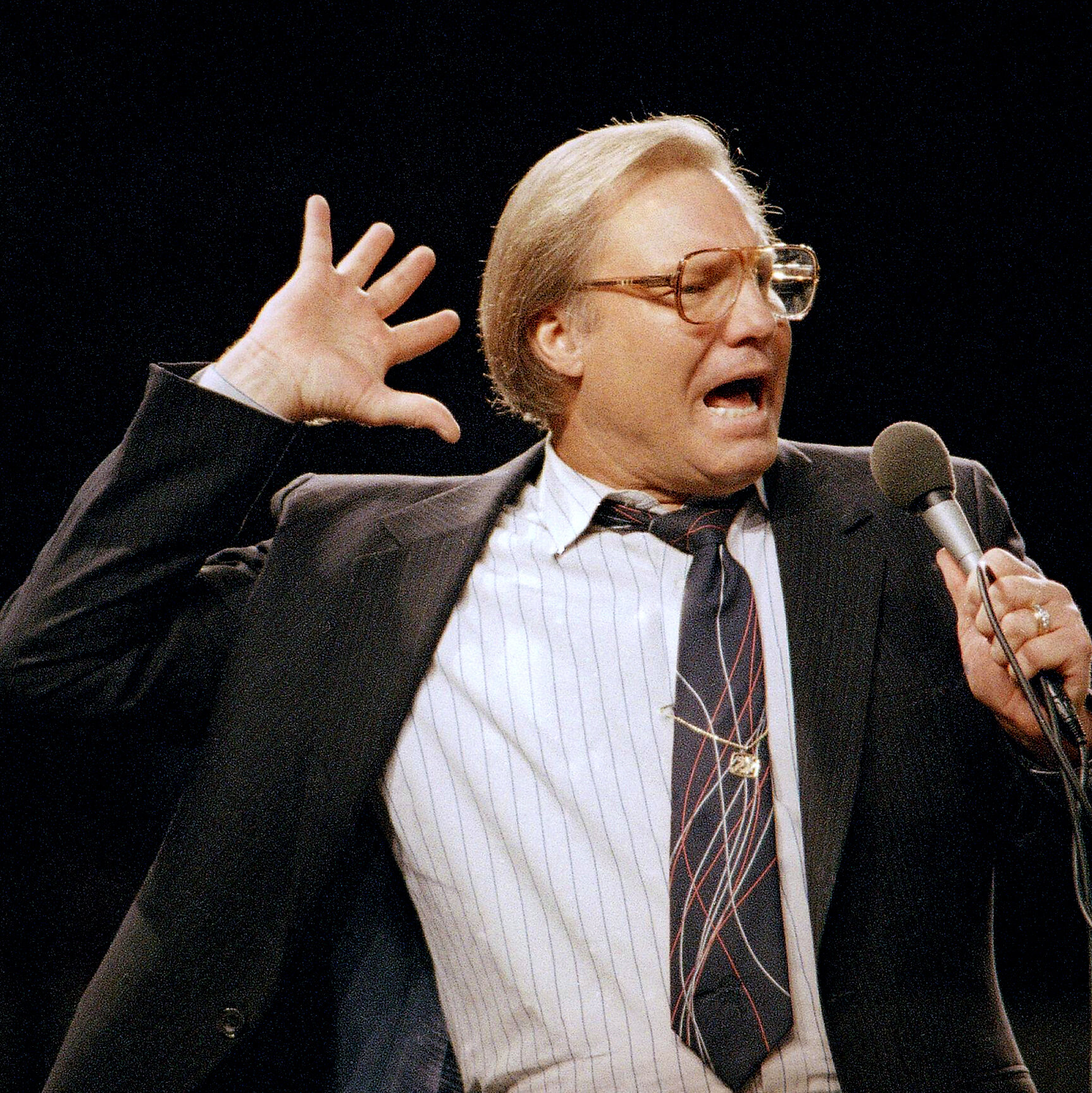 Jimmy Swaggart, Passionate Televangelist Ousted by Scandal, Dies at 90