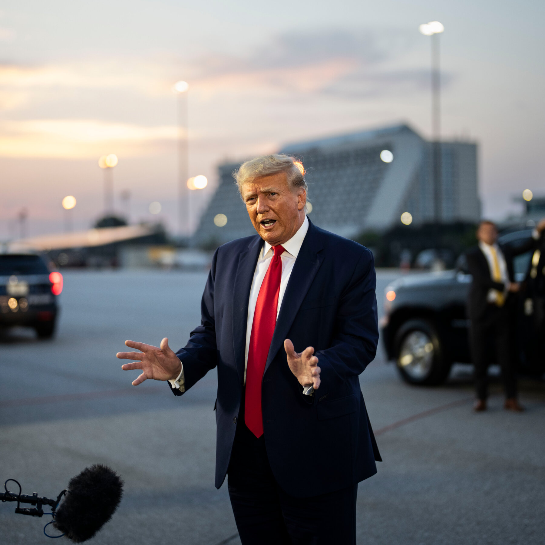 Judge Dismisses Georgia Election Interference Case Against Trump