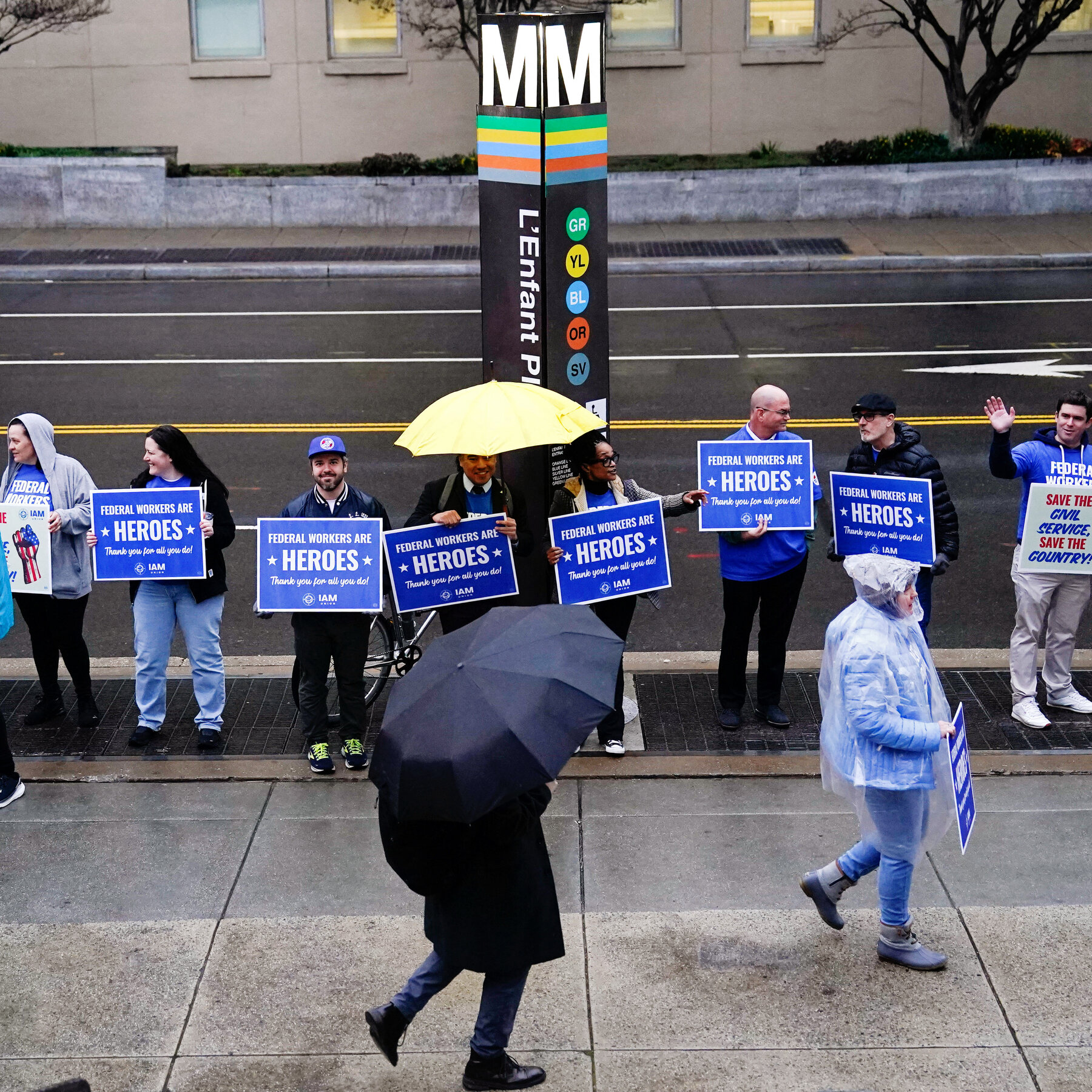 Judge Extends Pause on Firings of Probationary Workers for 5 Days