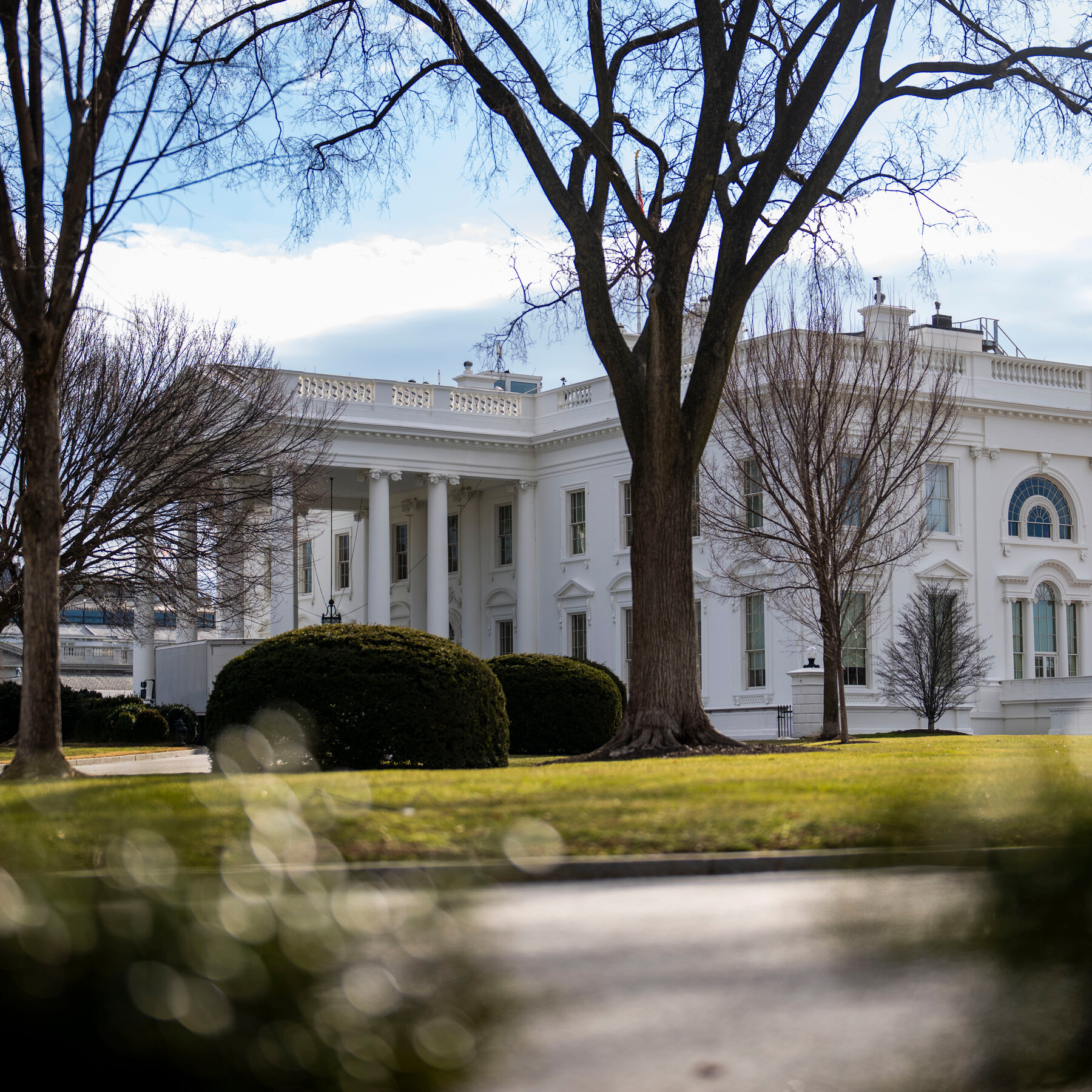 Judge Further Blocks White House Spending Freeze
