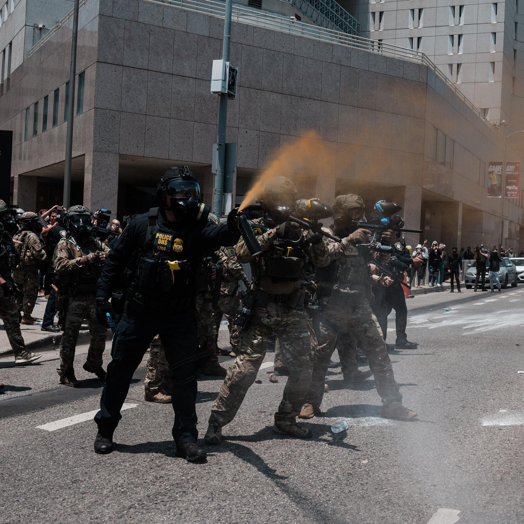 Judge Orders Los Angeles Police to Stop Shooting Projectiles at Journalists