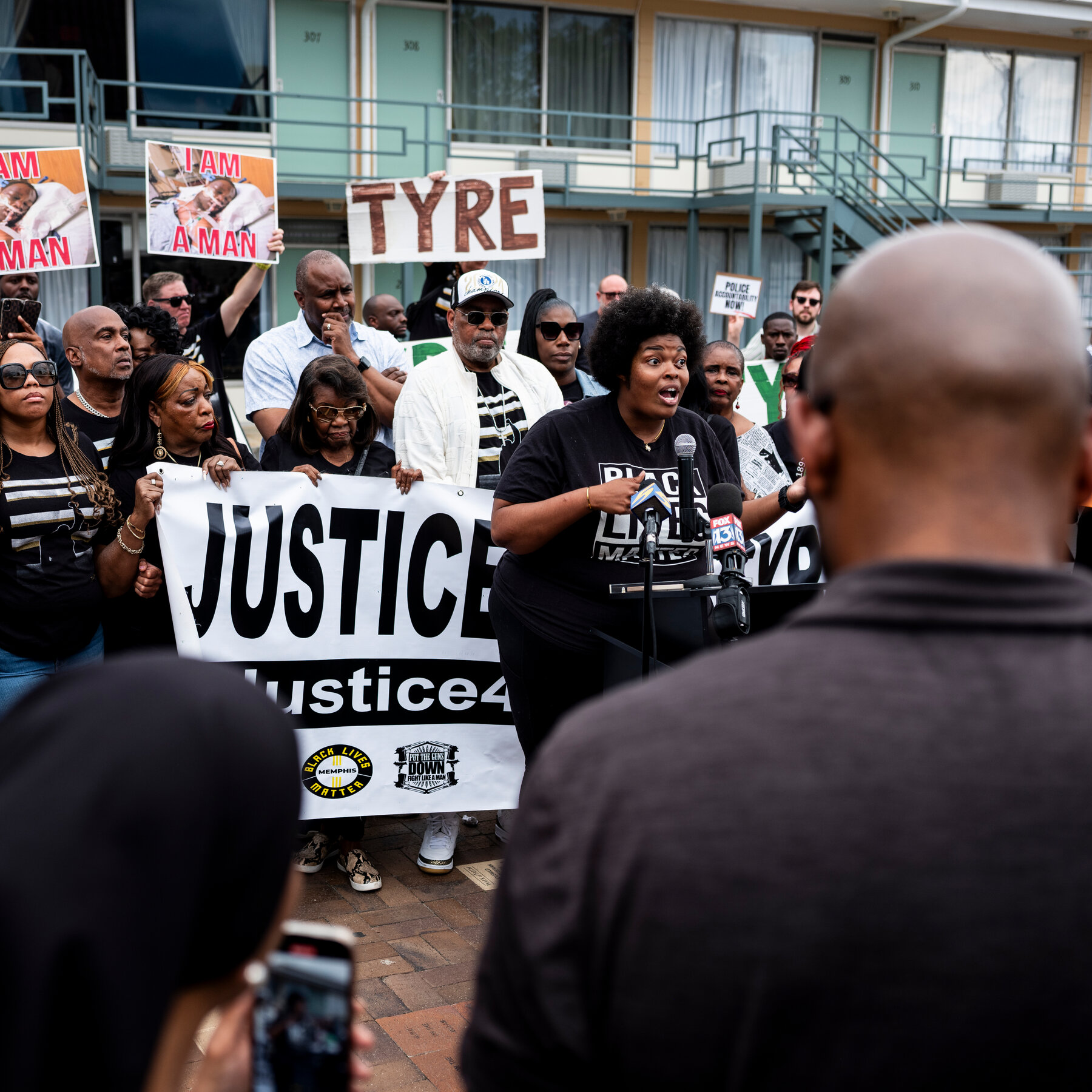 Judge Orders New Federal Trial in Tyre Nichols Case