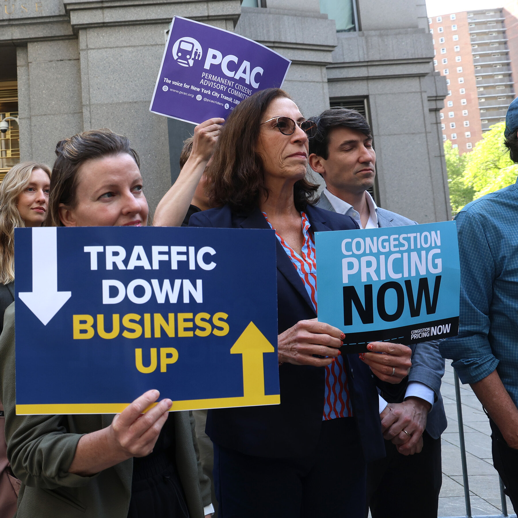 Judge Temporarily Blocks Trump Administration From Ending NYC Congestion Pricing
