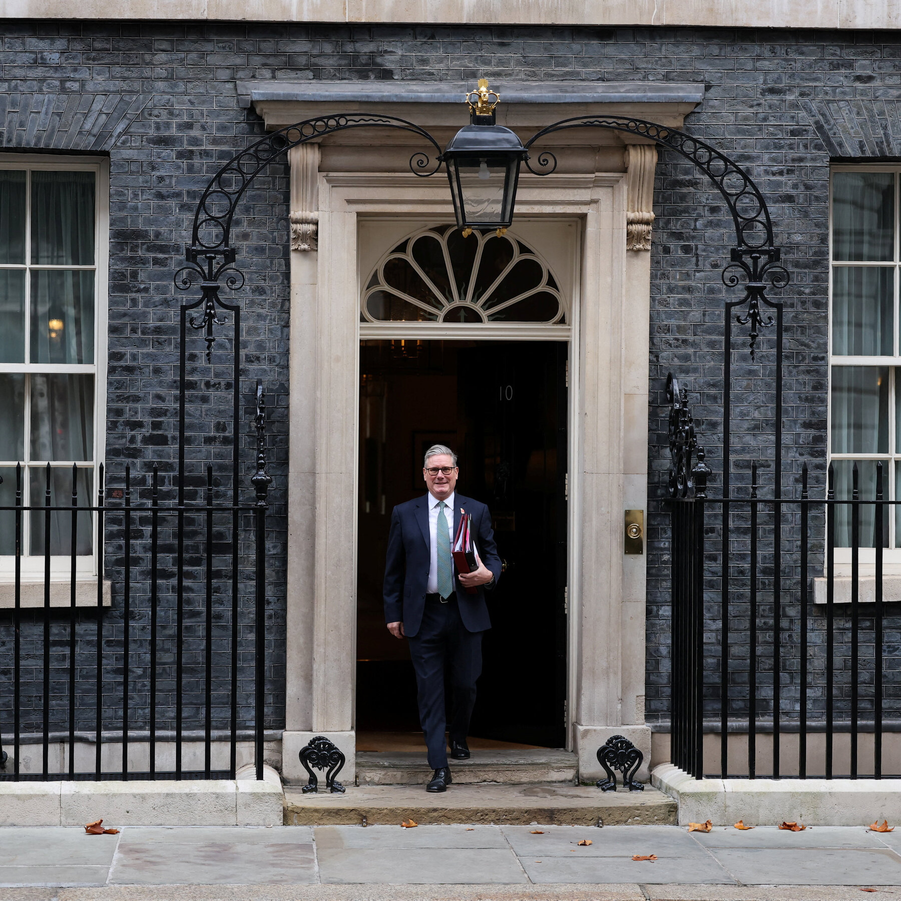 Labour Party’s Internal Fight Goes Public, as Starmer’s Trouble Grows