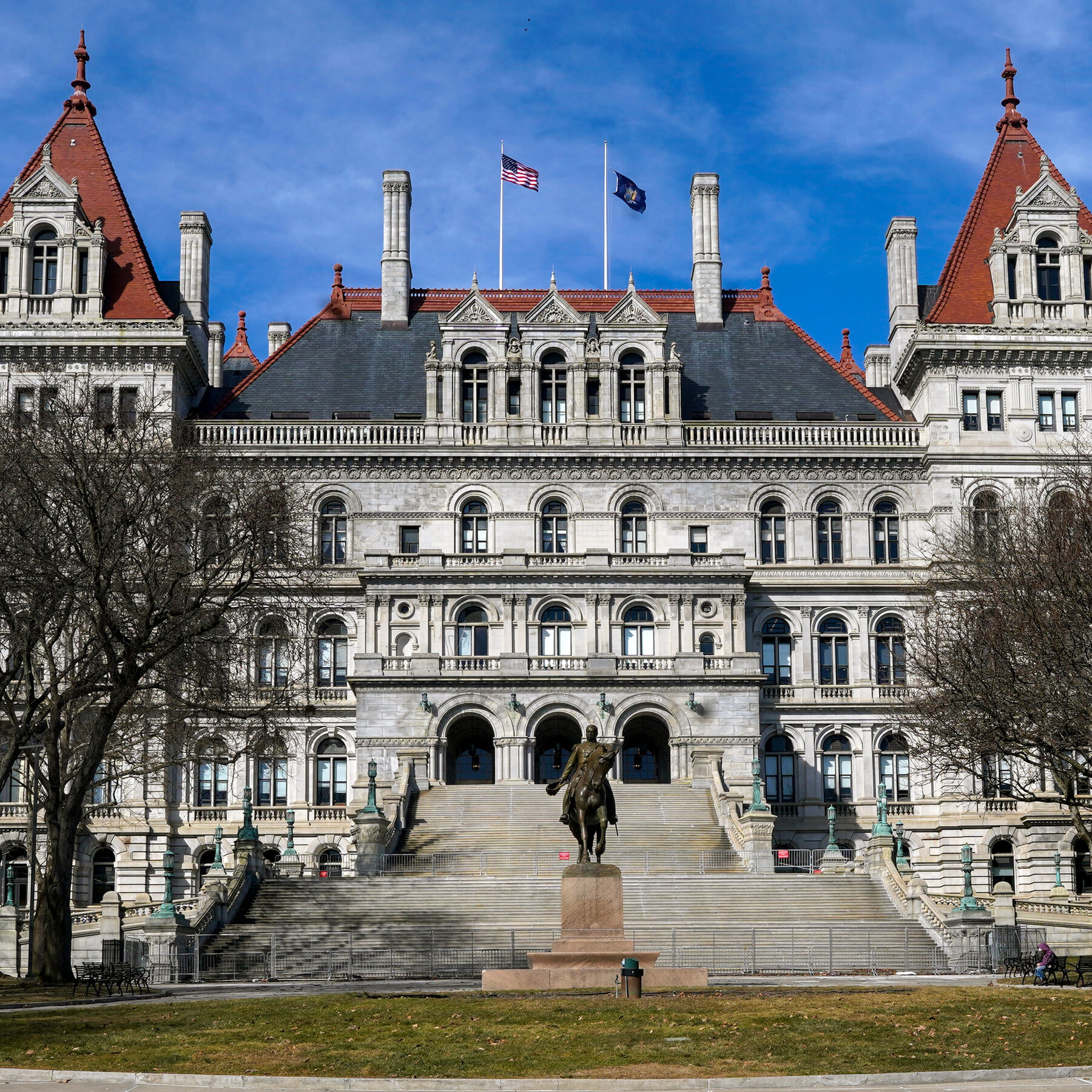 Lawsuit Seeks to Block New York’s Climate Change Law Targeting Energy Companies