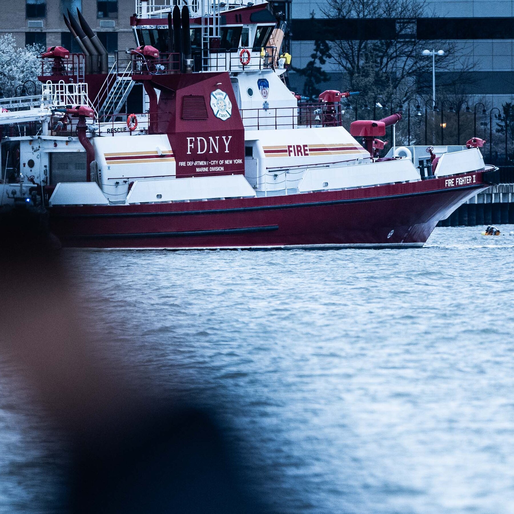 Live Updates: Five Tourists and Pilot Killed When Helicopter Crashes Into Hudson River