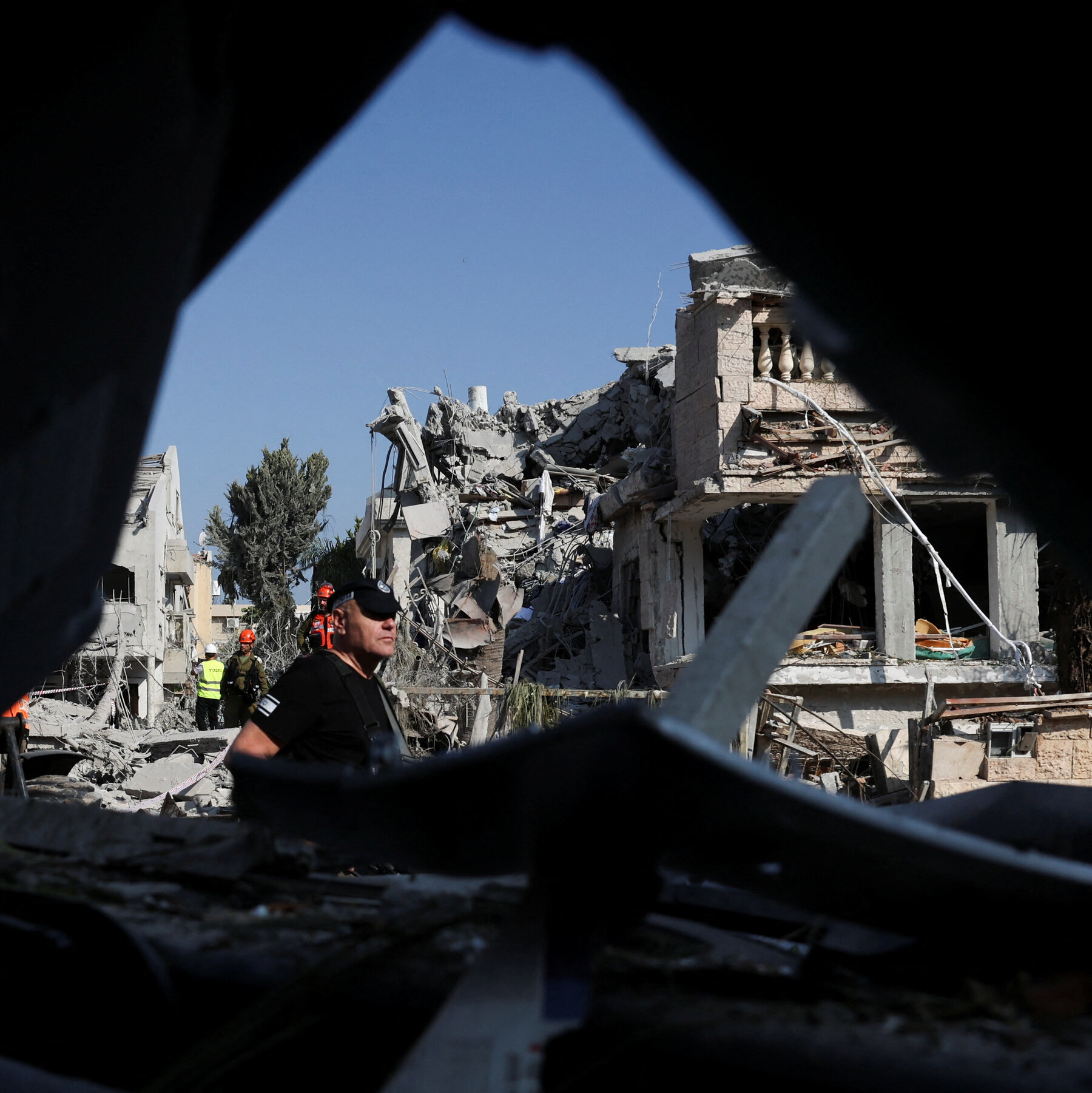 Live Updates: Israel and Iran Trade Strikes as Conflict Enters 2nd Day