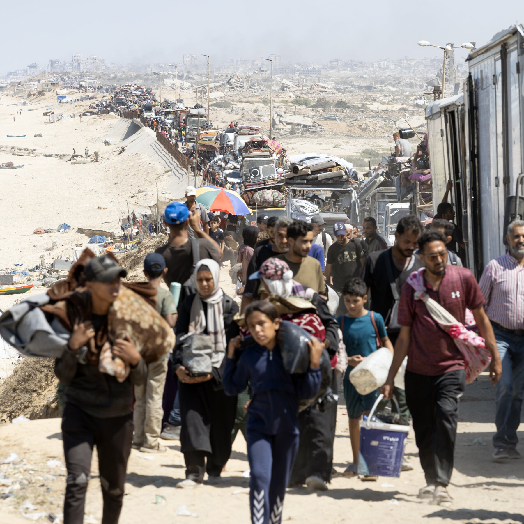 Live Updates: Israeli Troops Push Into Gaza City, Forcing Desperate Palestinians to Flee