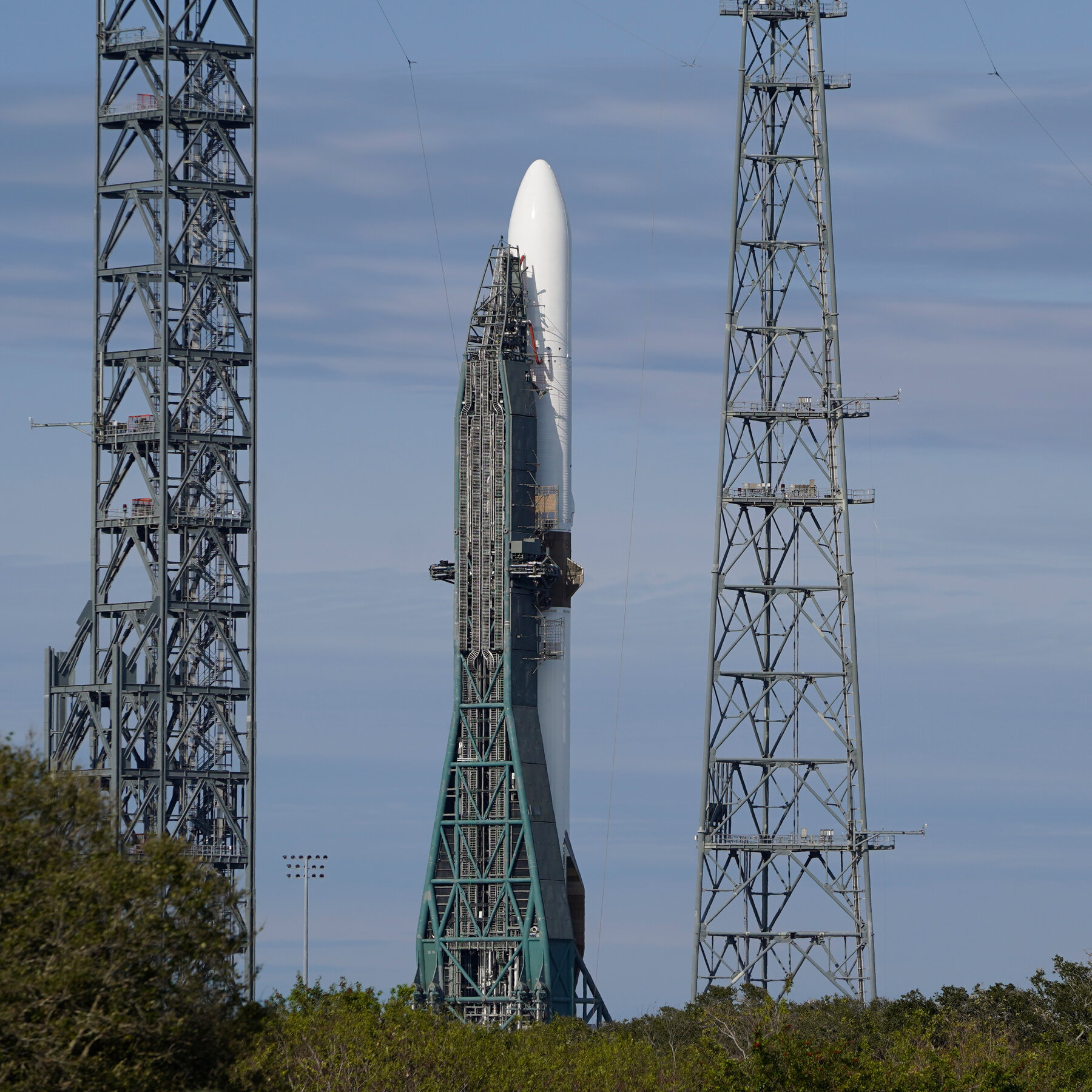 Live Updates: Jeff Bezos and Blue Origin Count Down to New Glenn Rocket’s Debut Launch