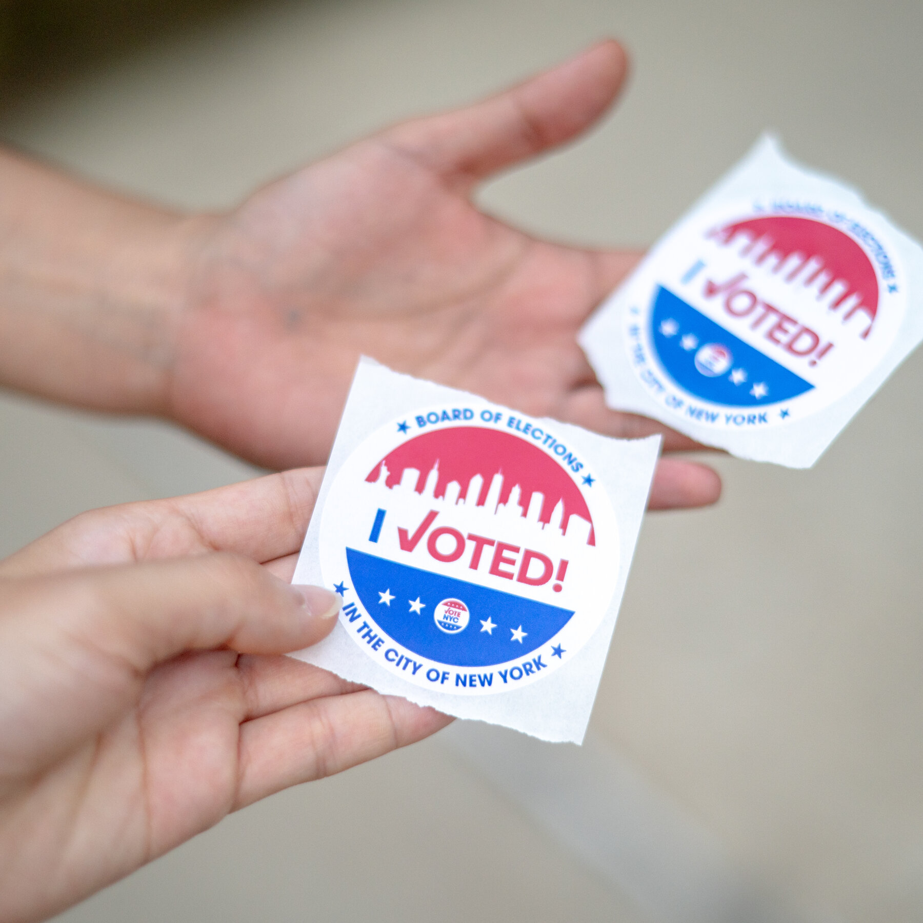 Live Updates: New Yorkers Head to the Polls in Critical Democratic Primary for Mayor