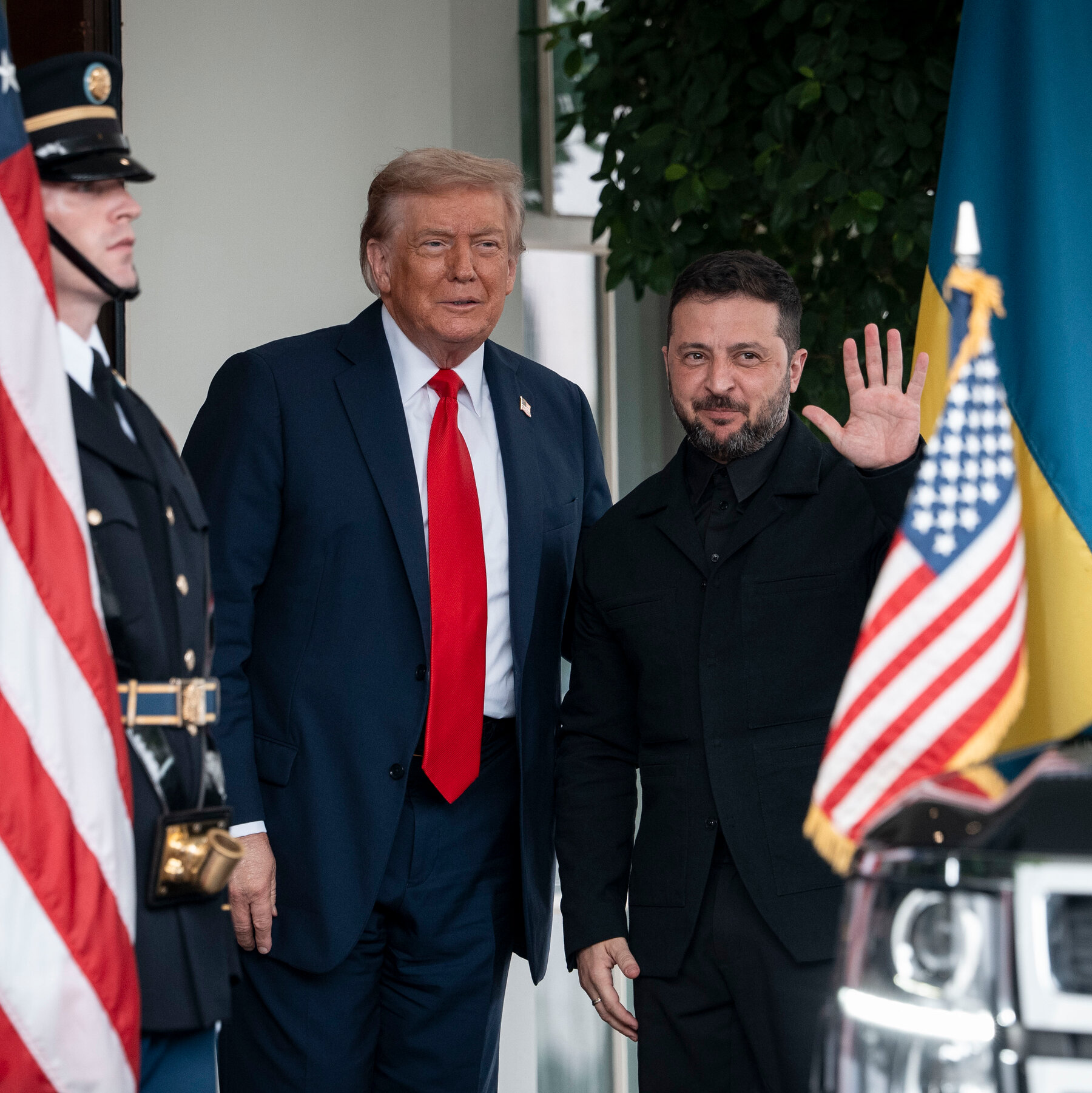 Live Updates: Zelensky Meets With Trump to Push for New Missiles to Strike Russia