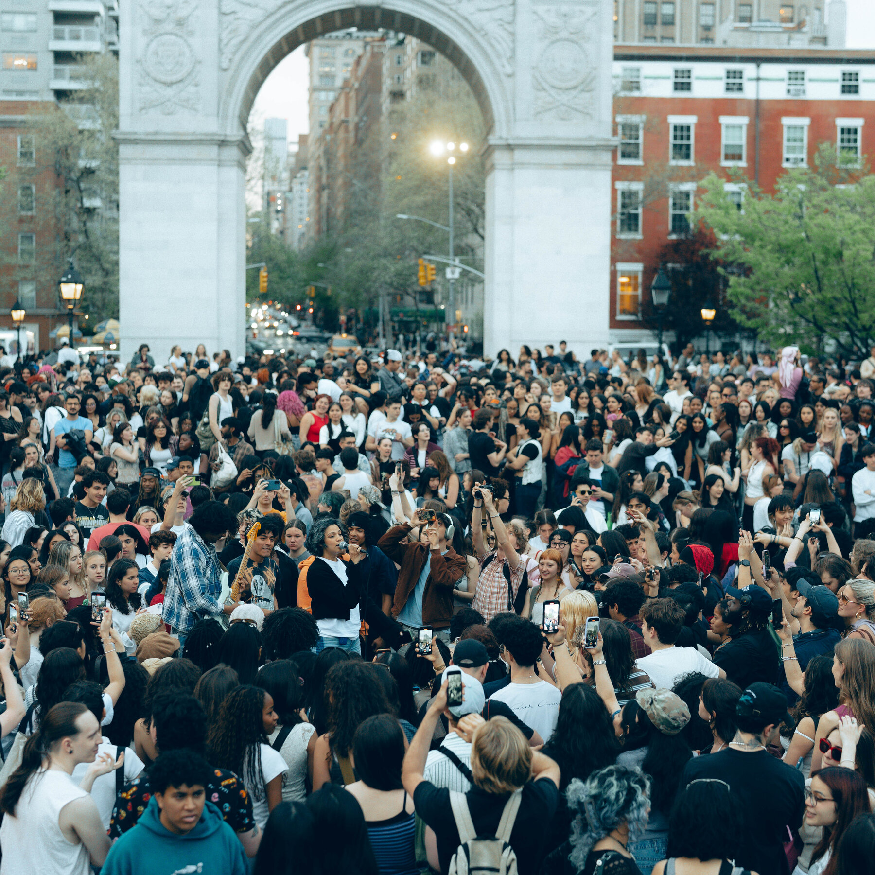 Lorde Planned a Surprise Show in New York. Surprise: There Was No Show.