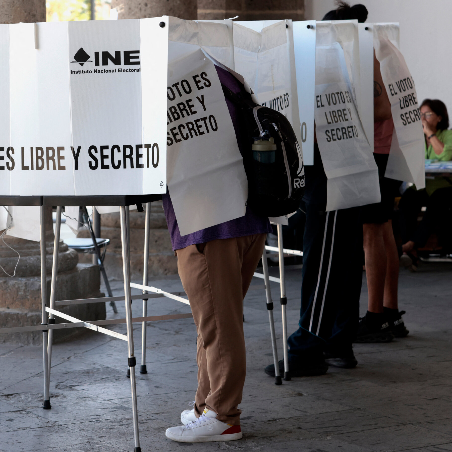 Low Turnout in Mexico’s Judicial Election Fuels Legitimacy Concerns
