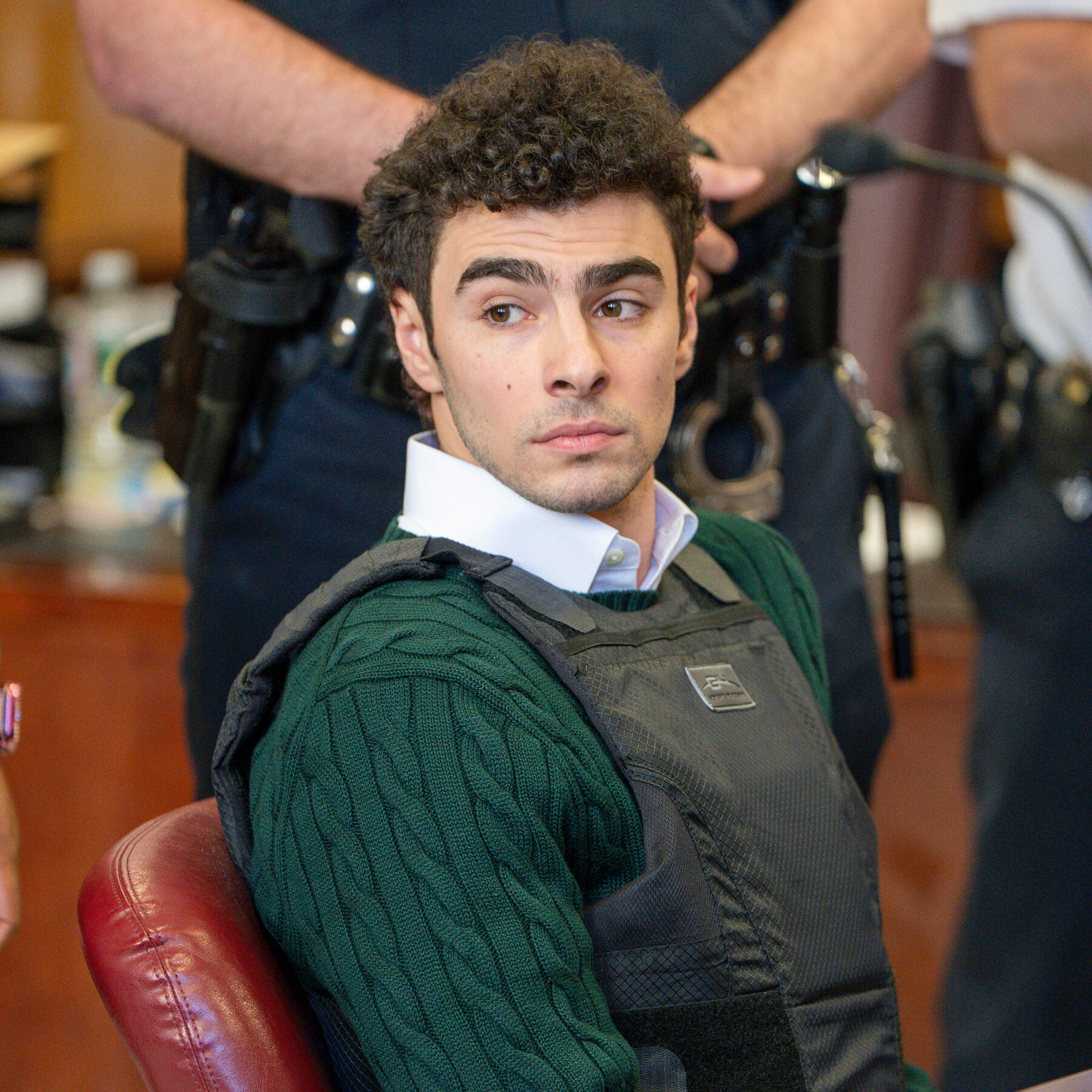 Luigi Mangione Says Bondi’s Death Penalty Bid Is an Instagram Stunt