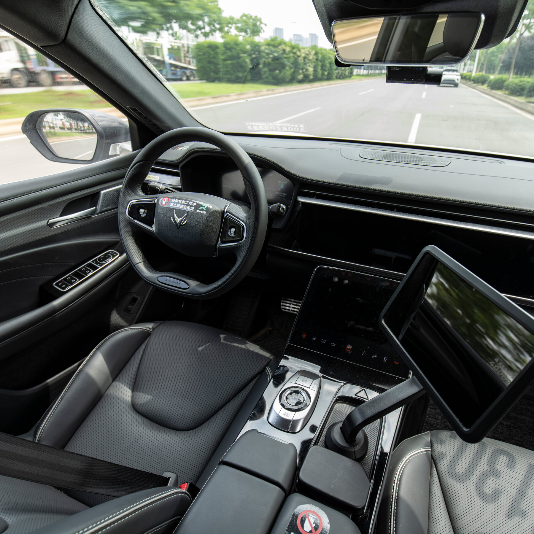 Lyft and Baidu in Deal to Use Chinese Driverless Cars in Europe