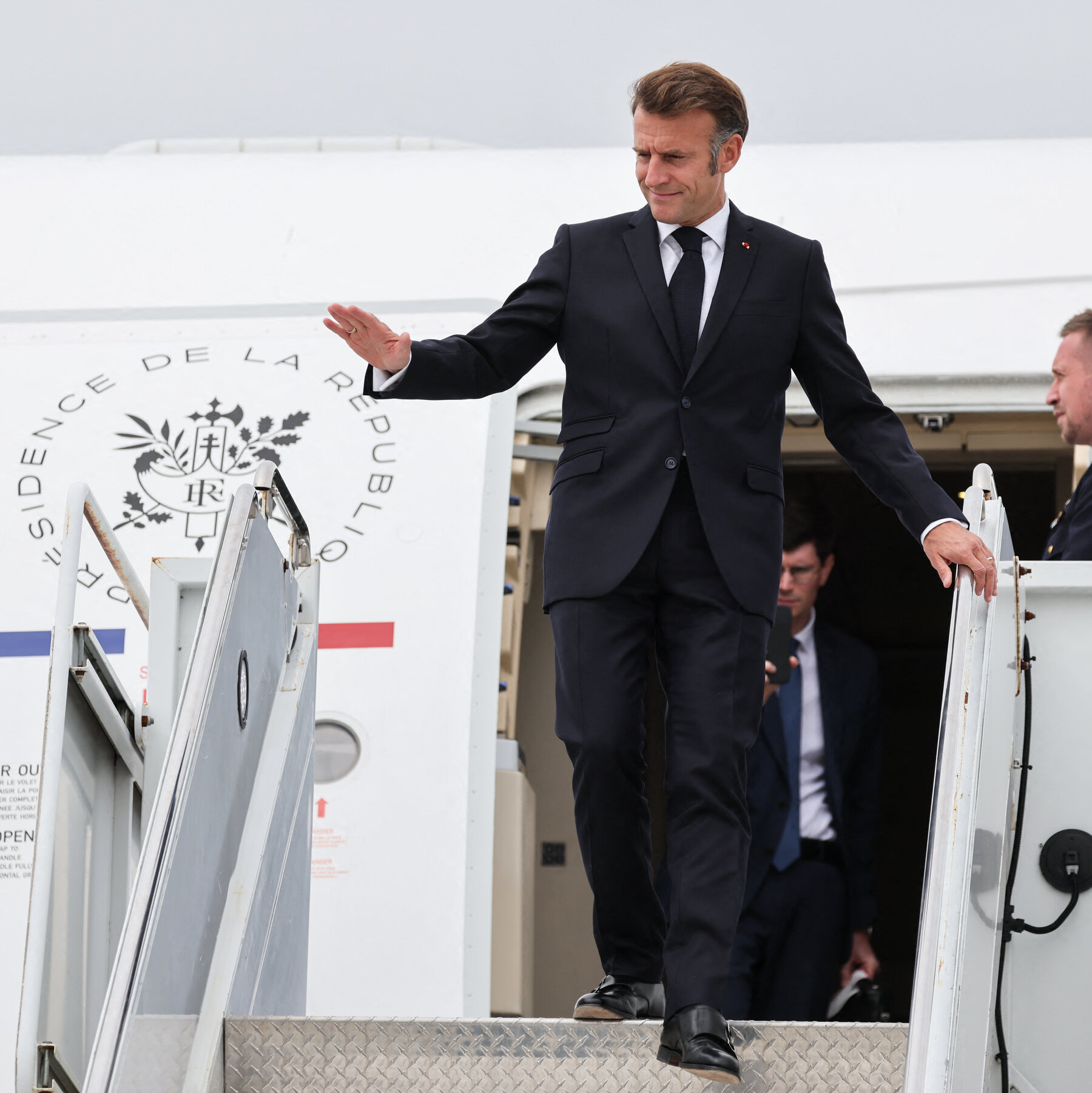 Macron, saying ‘the time has come, says France formally recognizes a Palestinian state.