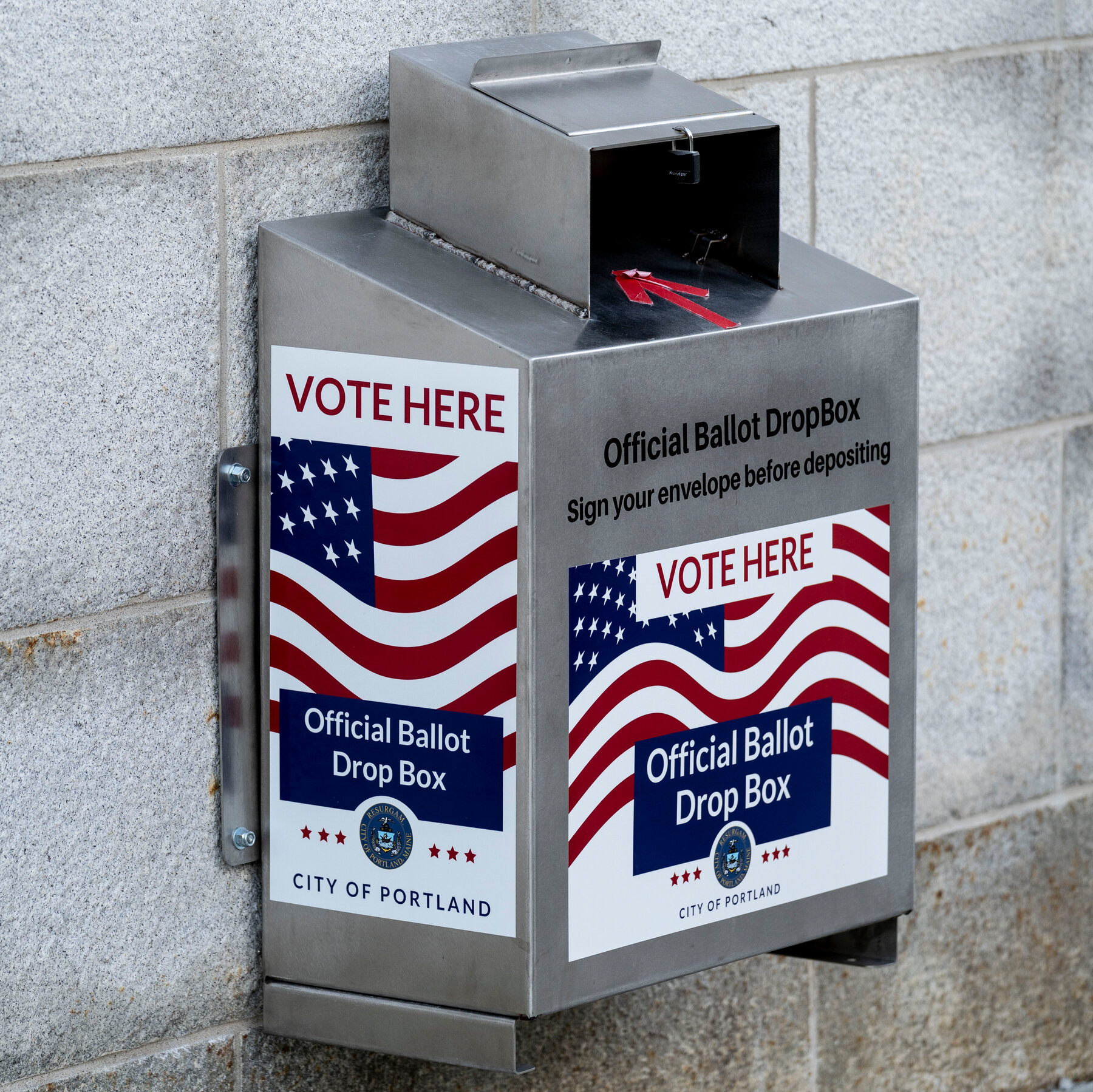 Maine Voters Reject Plan to Tighten Voting Rules