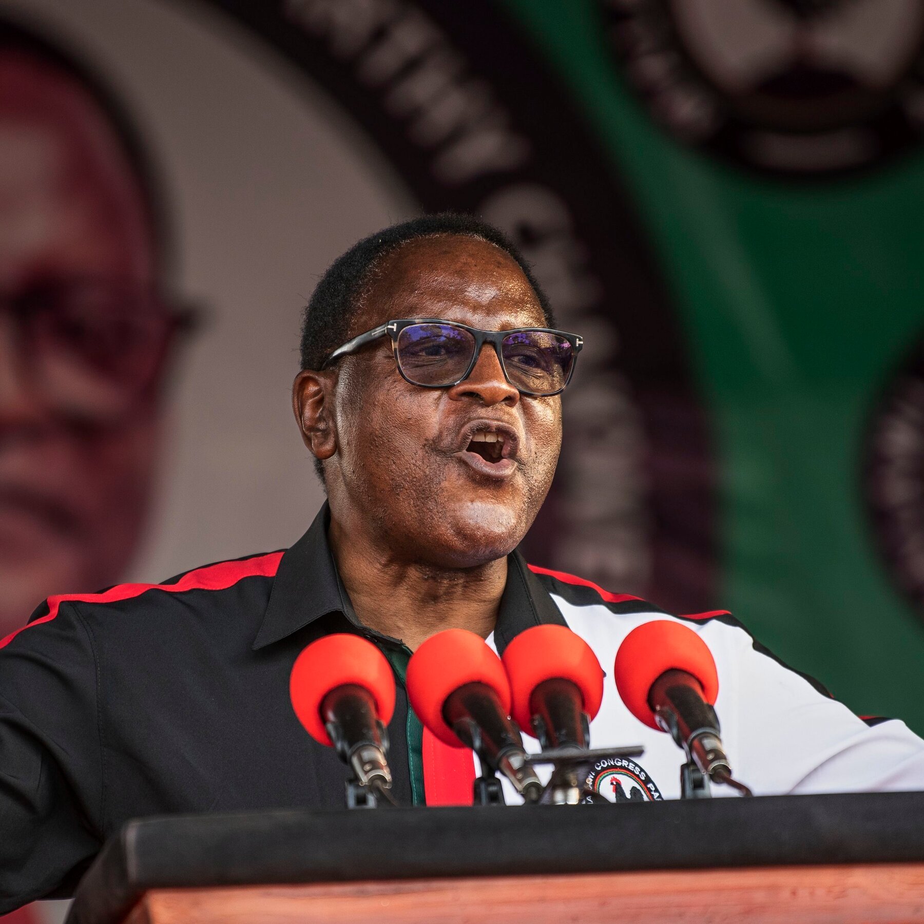 Malawi President Concedes Election to His Predecessor