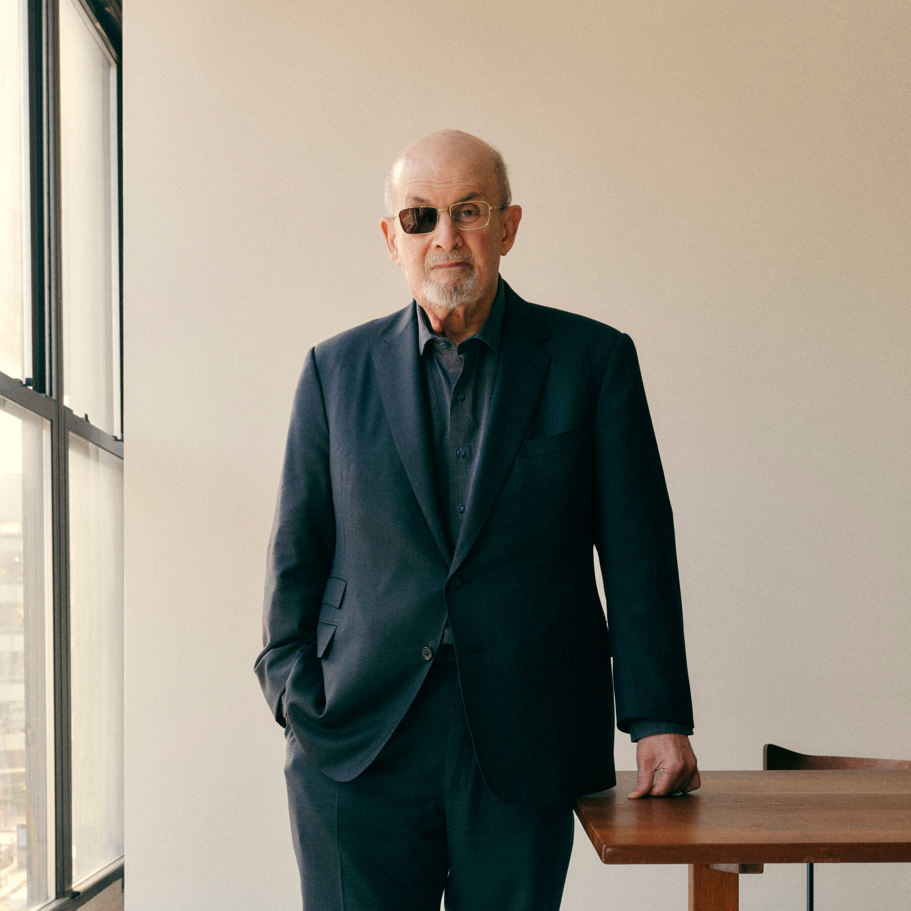Man Accused of Stabbing Salman Rushdie Goes on Trial