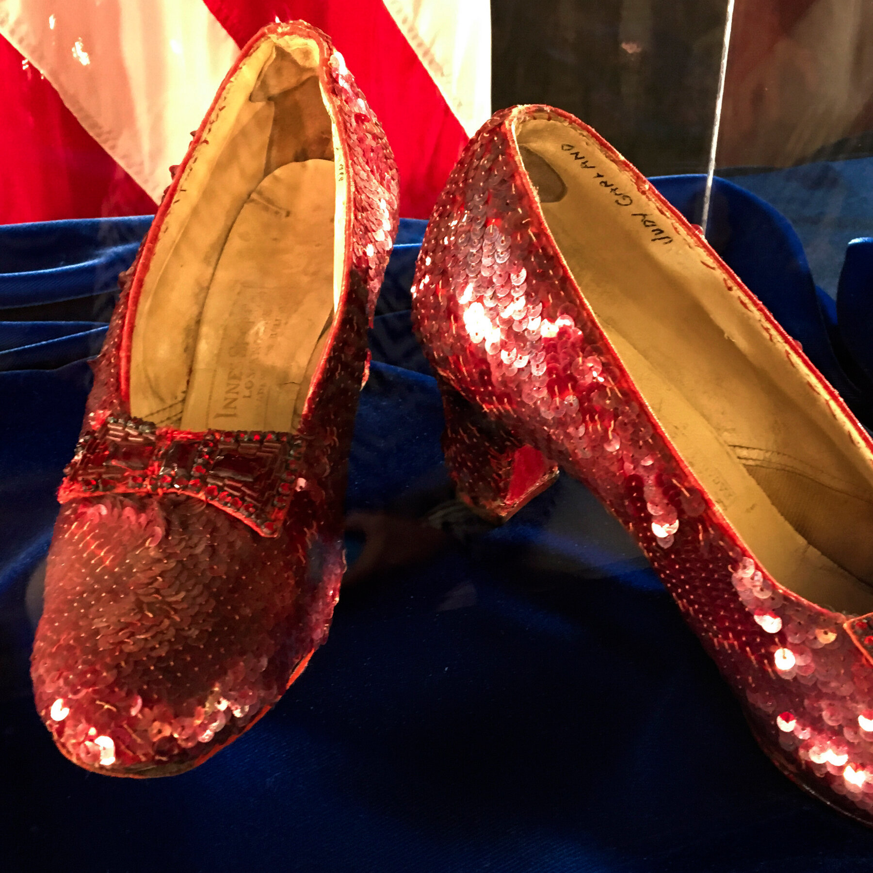 Man Charged in Theft of Judy Garland’s Ruby Slippers Dies