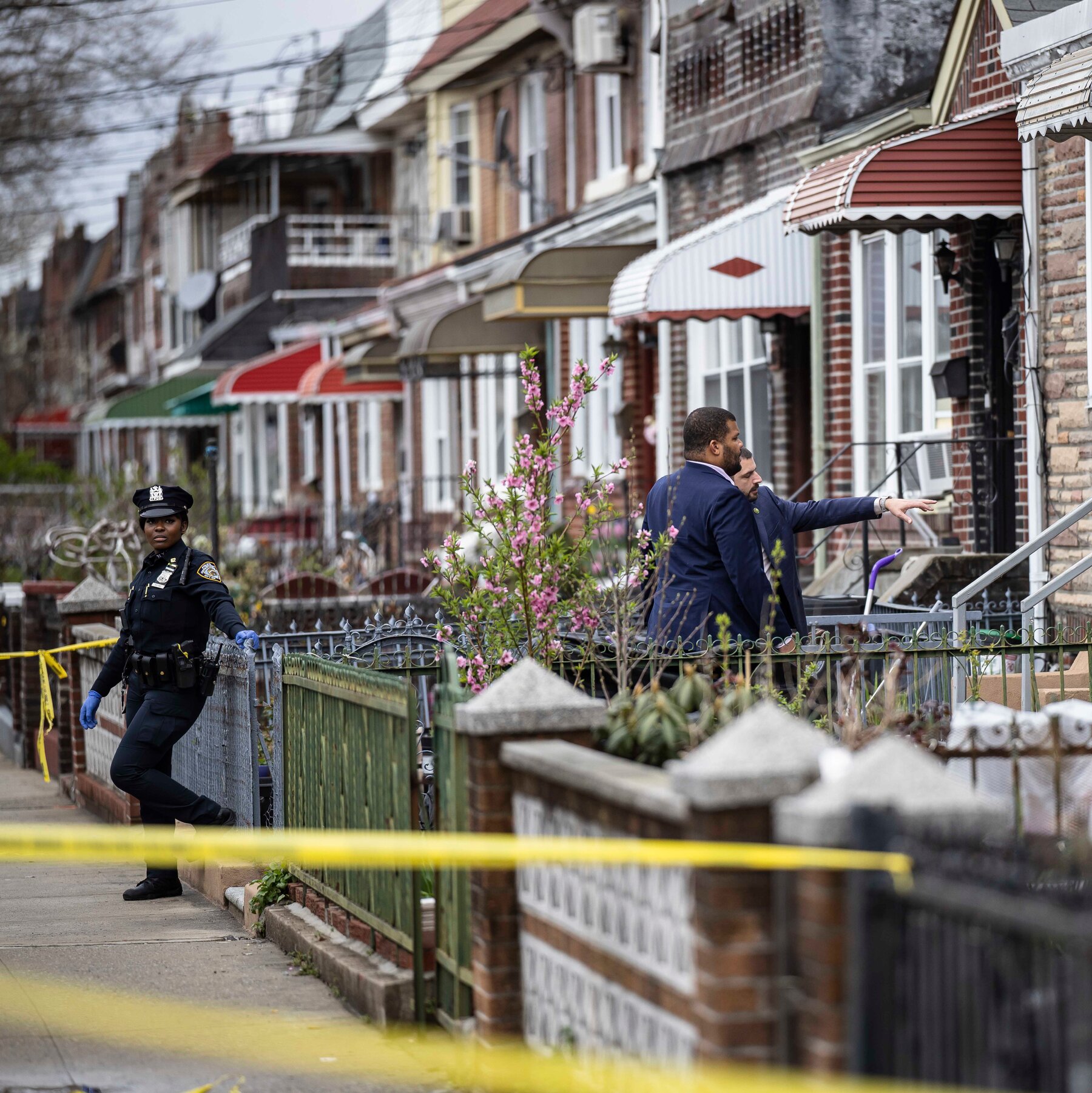 Man Is Shot by N.Y.P.D. After Attacking 4 Girls With Cleaver