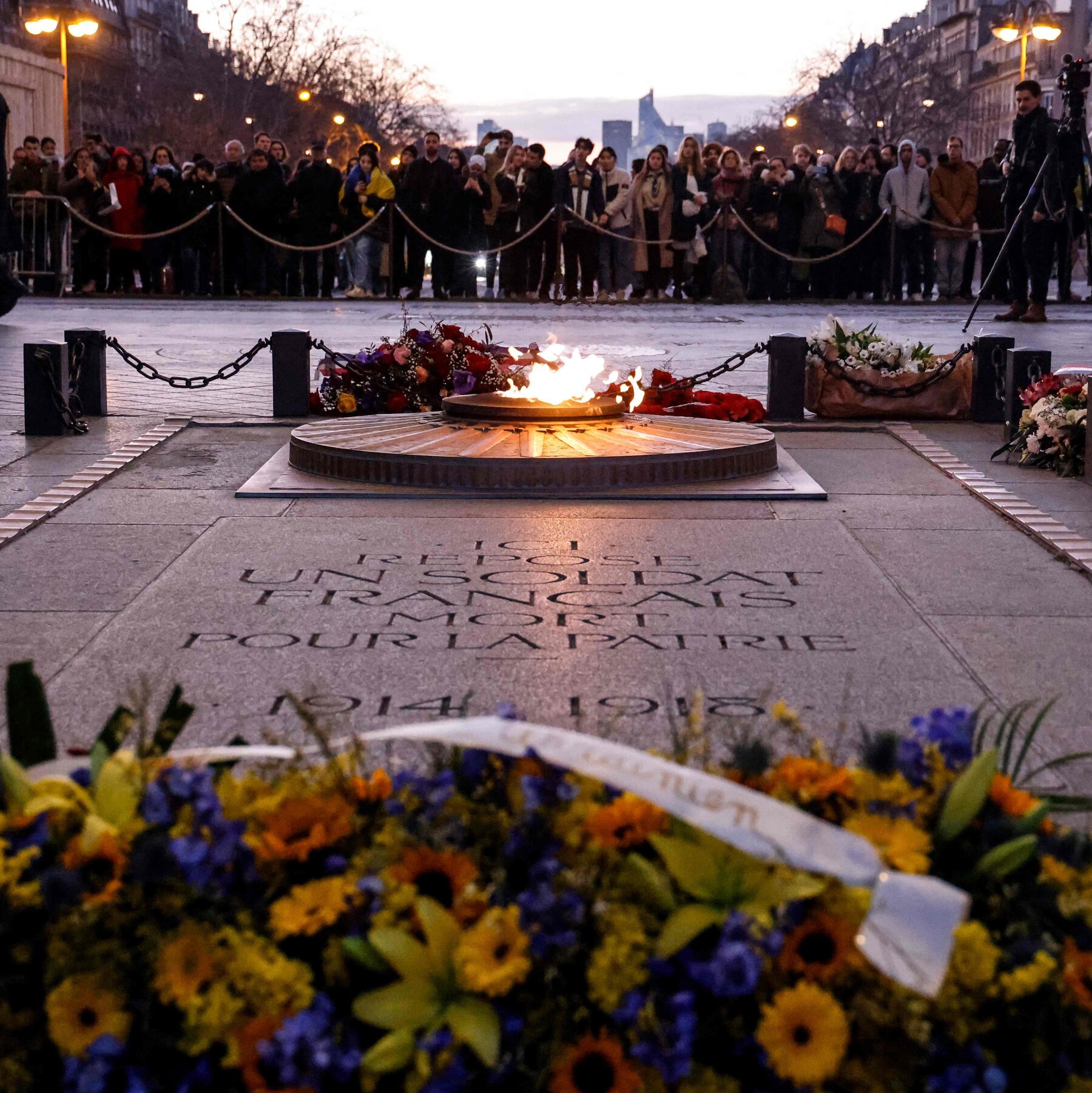 Man Who Lit Cigarette From Eternal Flame in Paris Is Arrested