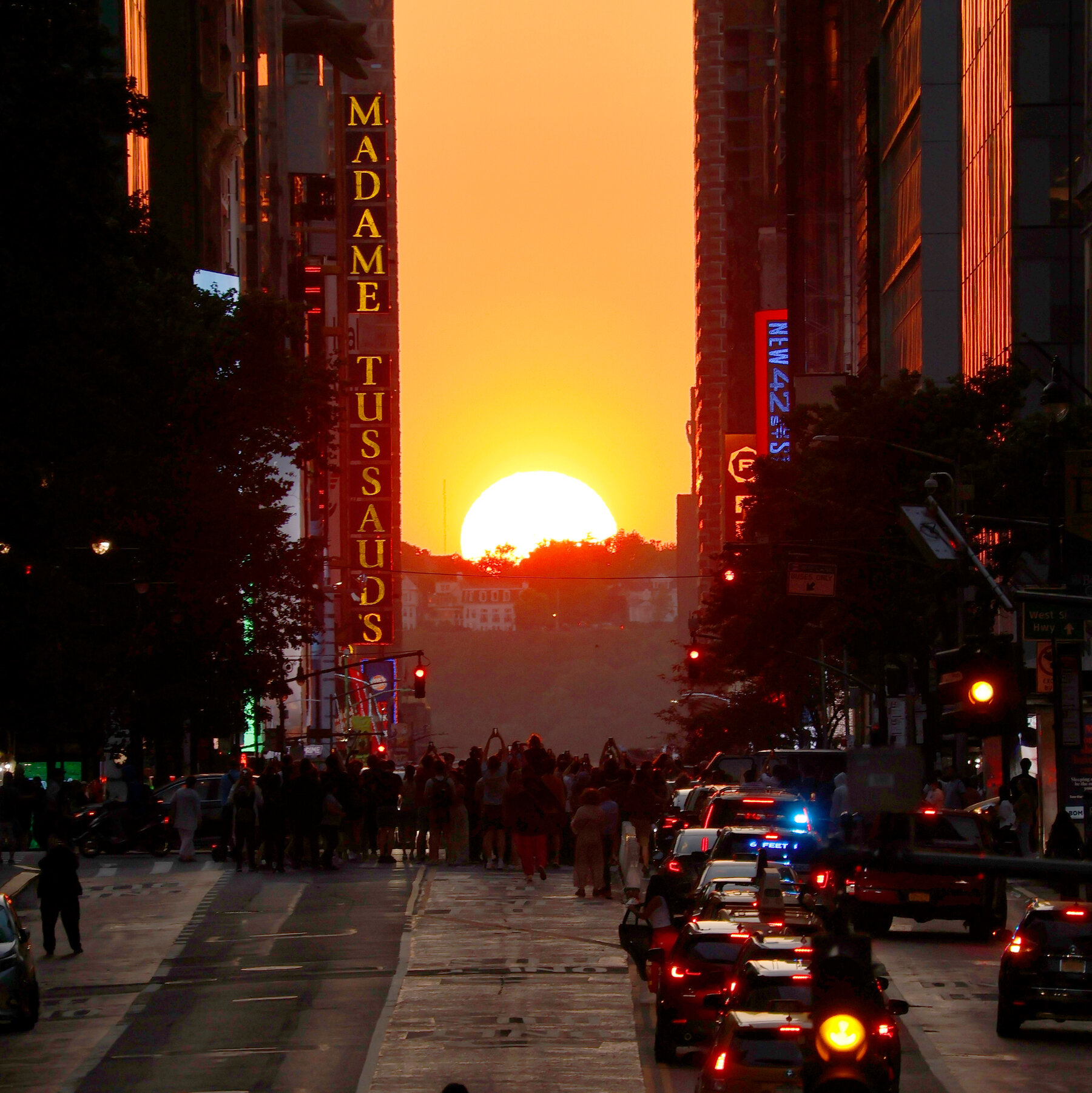 Manhattanhenge Through a Lens: Tips for Getting the Perfect Shot