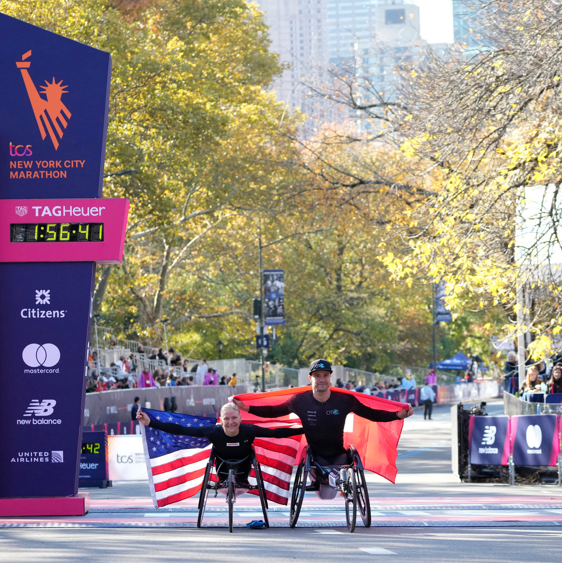 Marcel Hug and Susannah Scaroni Repeat as Wheelchair Champions in the New York City Marathon