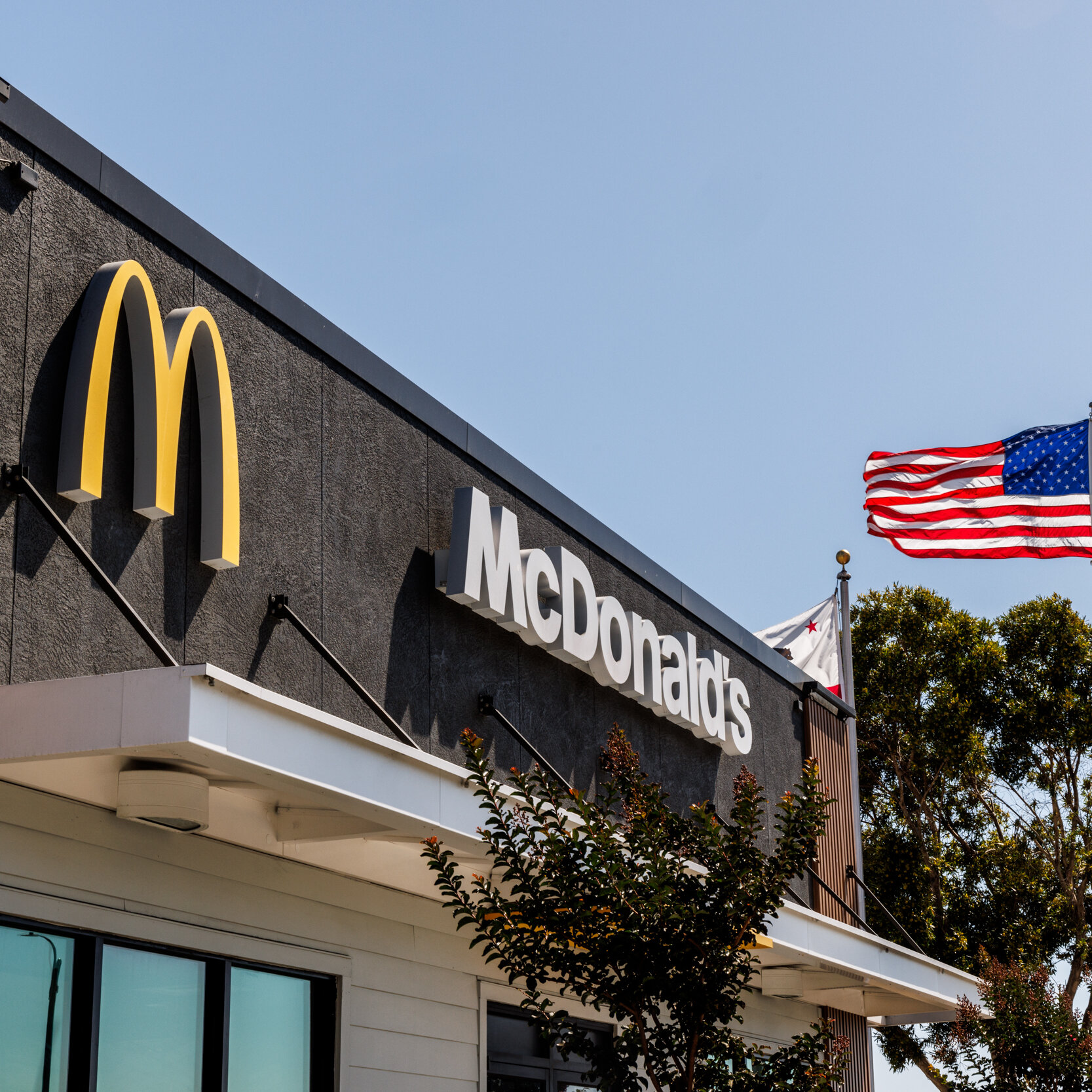 McDonald’s Sales Return to Growth, Pushed by Promotions