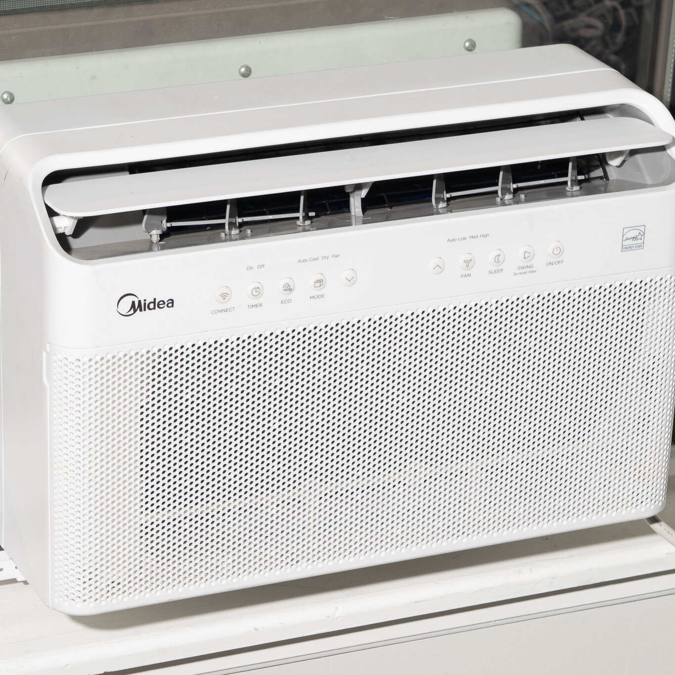 Midea Recalls AC Units Over Mold Risk, Leaving Customers Frustrated