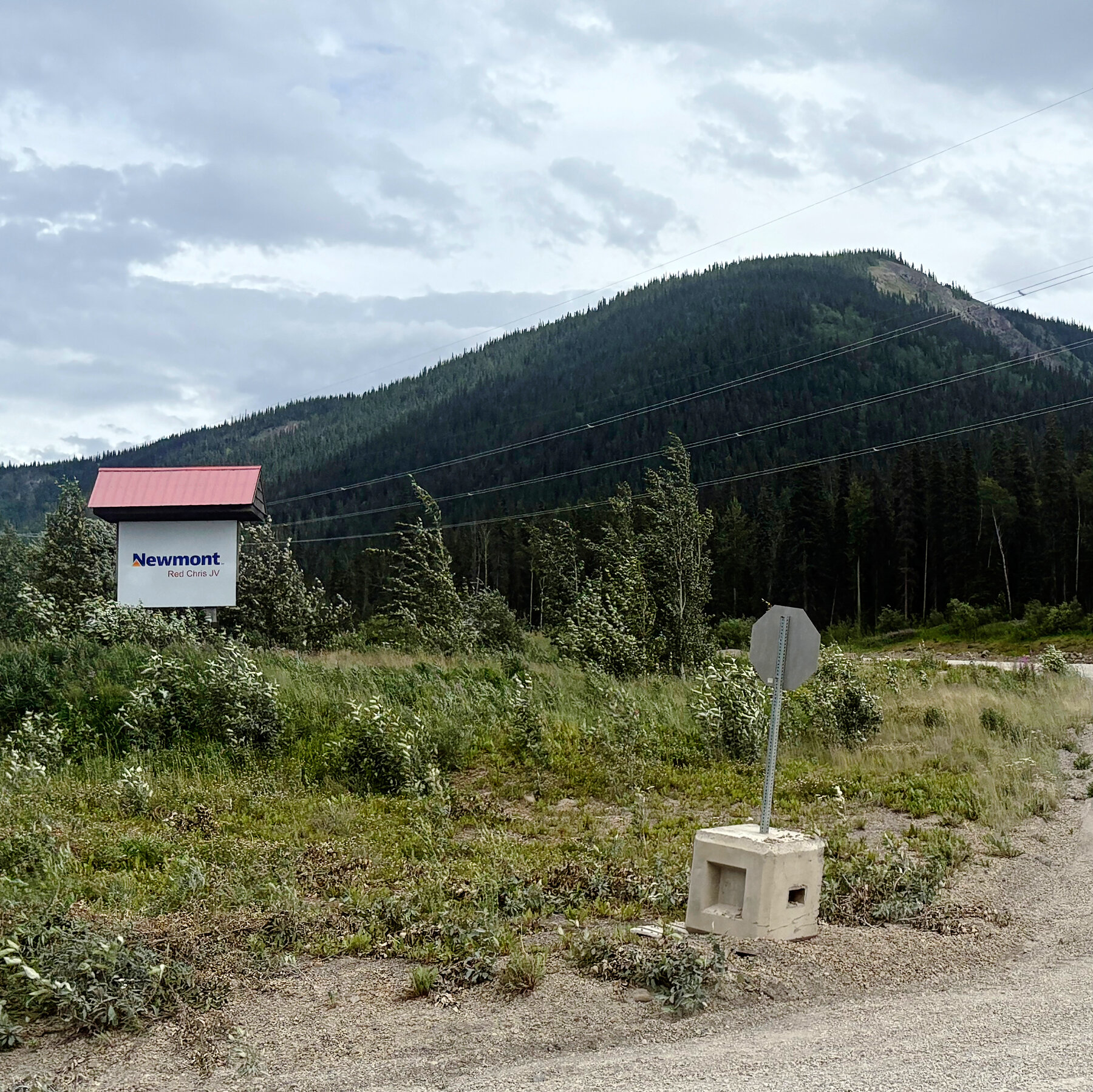 Mine Collapse Traps 3 Workers in British Columbia