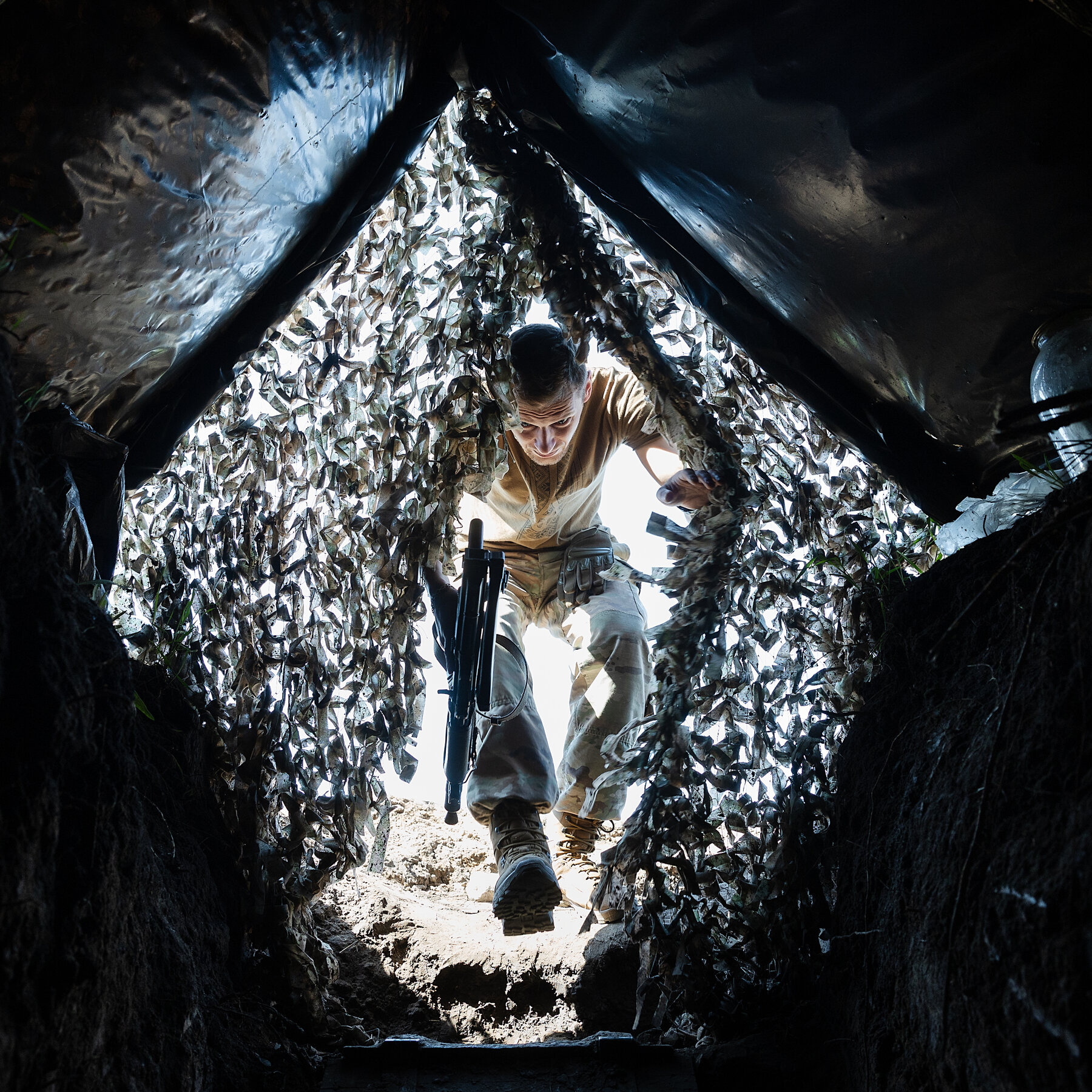 Monday Briefing: A Broken Truce in Ukraine