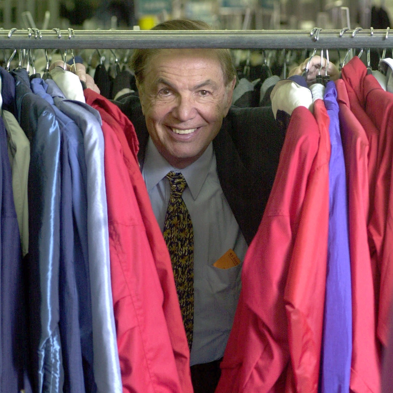 Monroe Milstein, Burlington Coat Factory Founder, Dies at 98