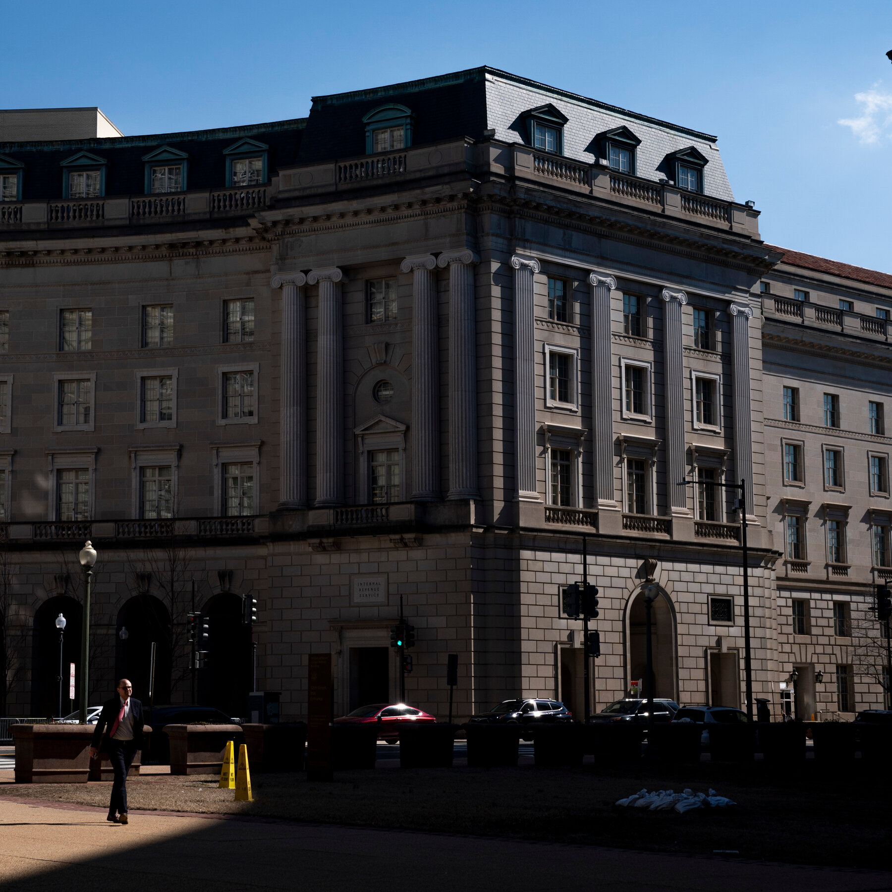 More Than 20,000 IRS Employees Accept Trump Administration’s Resignation Offer