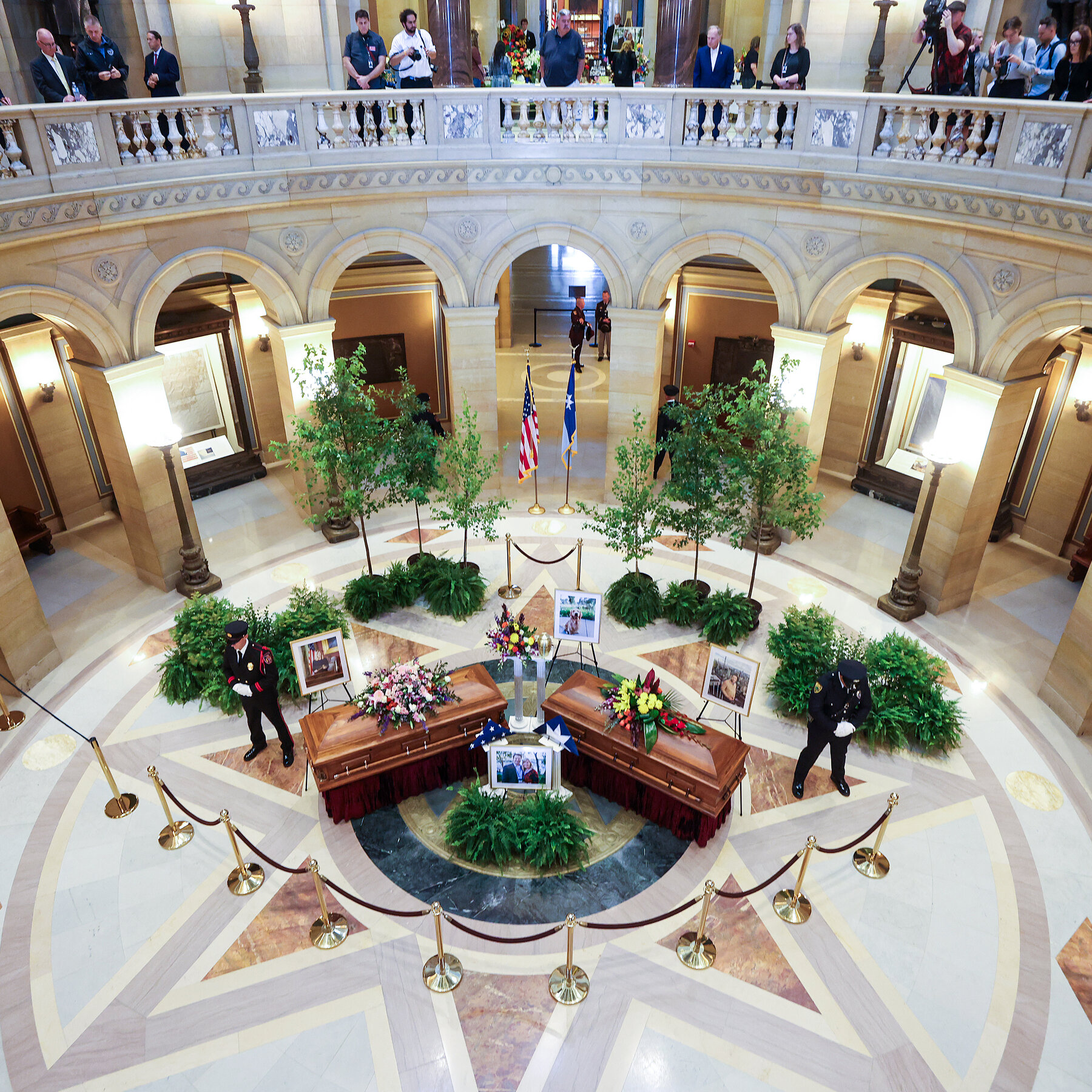 Mourners Stream Into Minnesota Capitol as Assassination Victims Lie in State