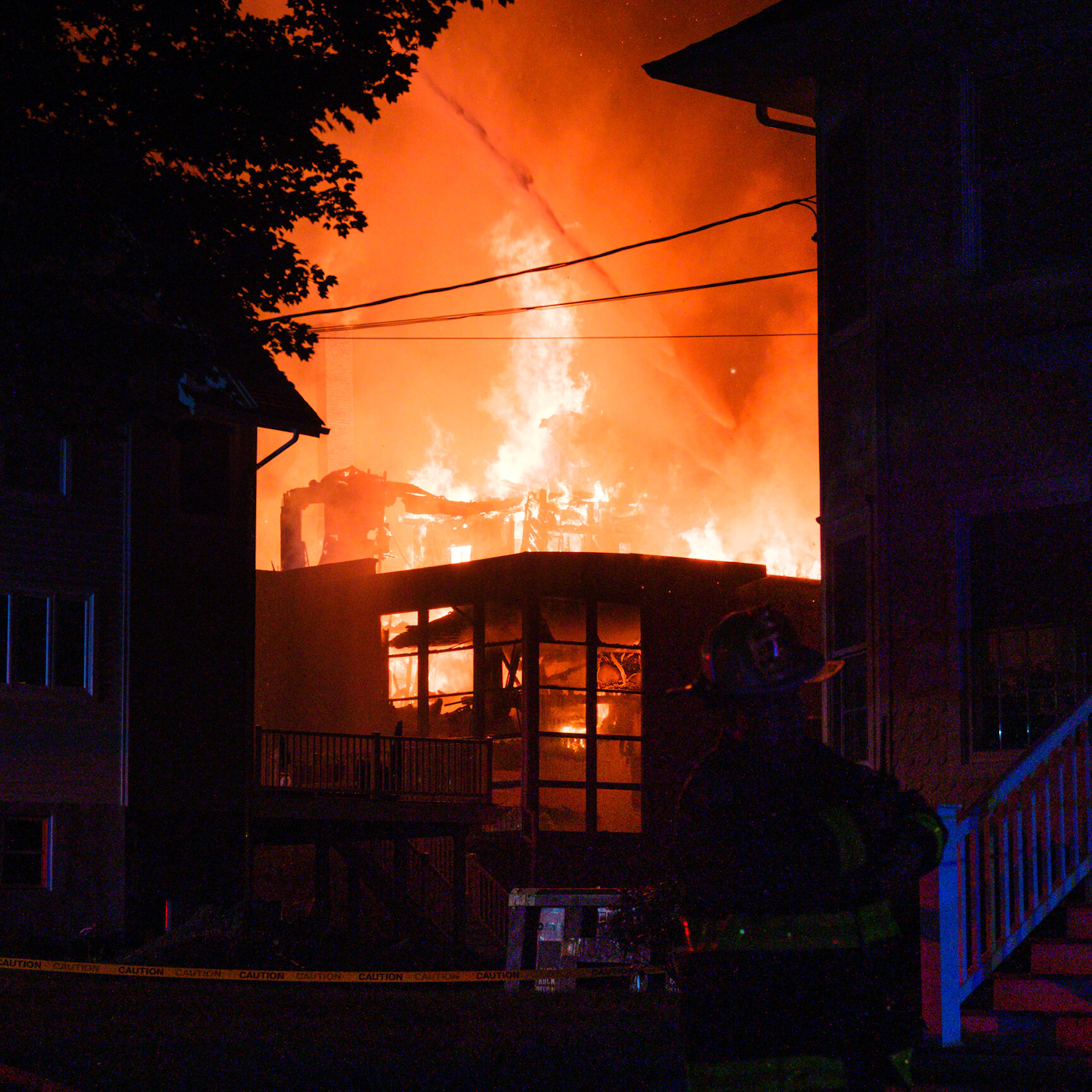 New Jersey Synagogue Burns to Ground as Rabbi and Family Escape
