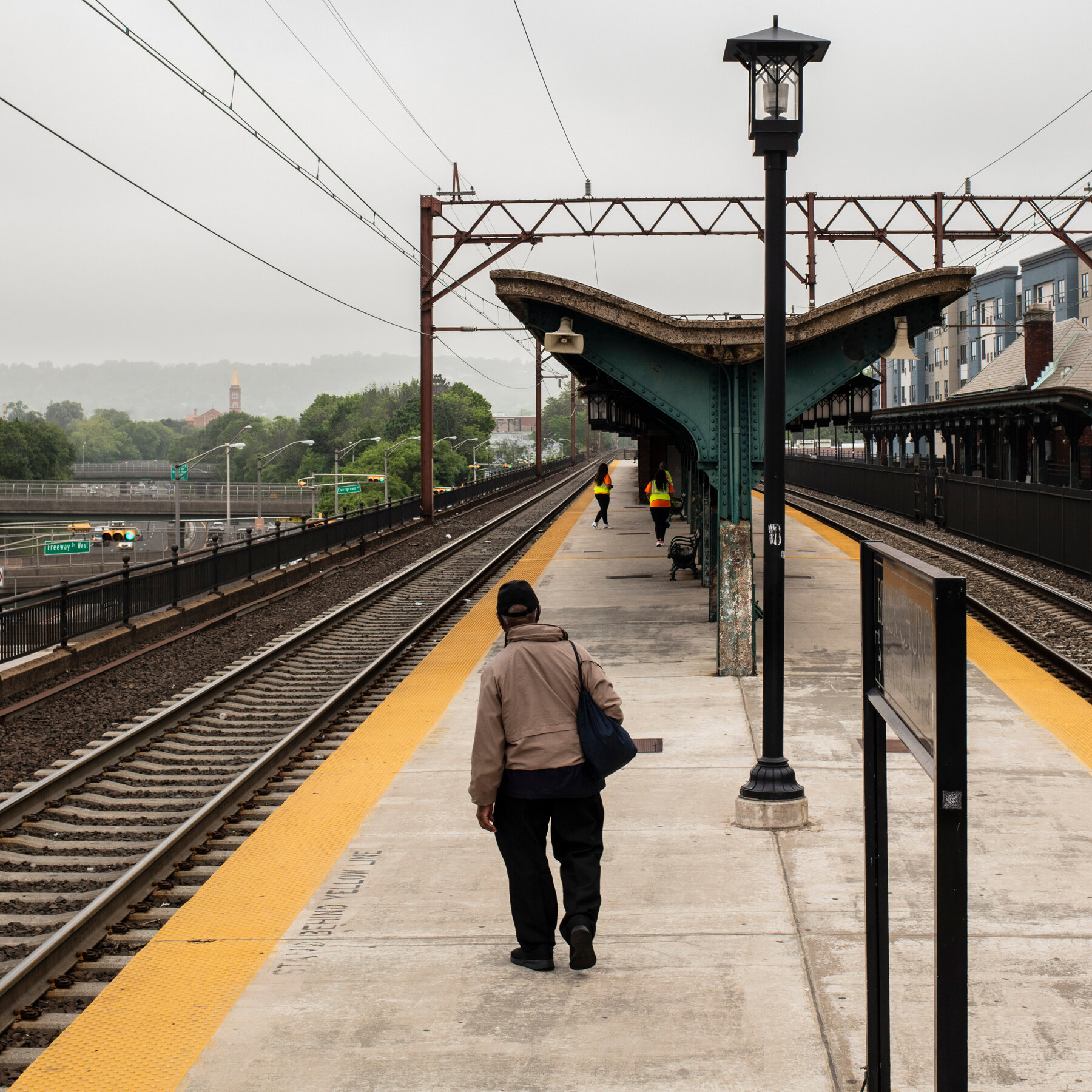 New Jersey Transit Engineers Strike, Idling Trains and Upending Commutes