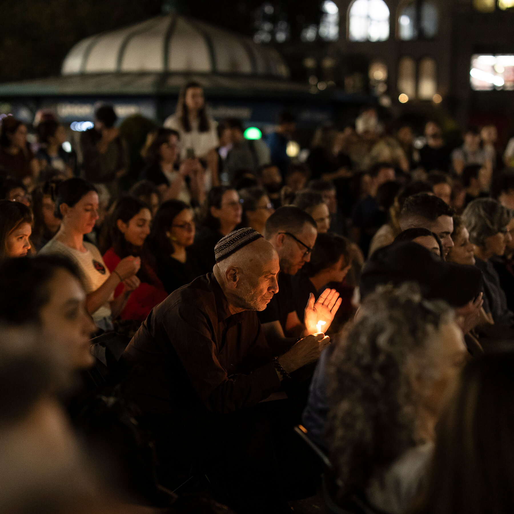 New Yorkers Observe Oct. 7 Anniversary With Eye Toward Peace Talks