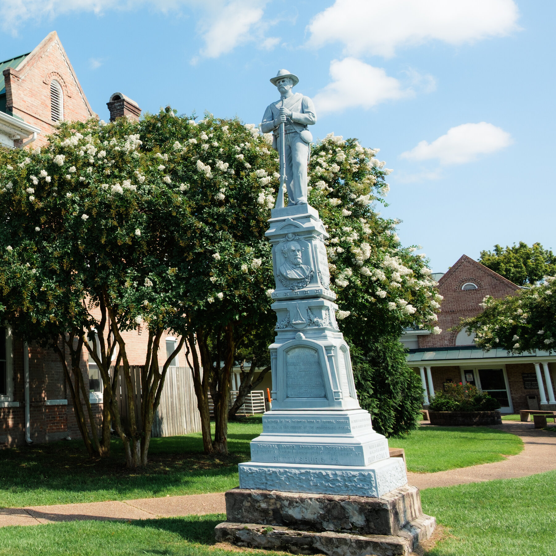 North Carolina Confederate Monument Goes Too Far, Lawsuit Says