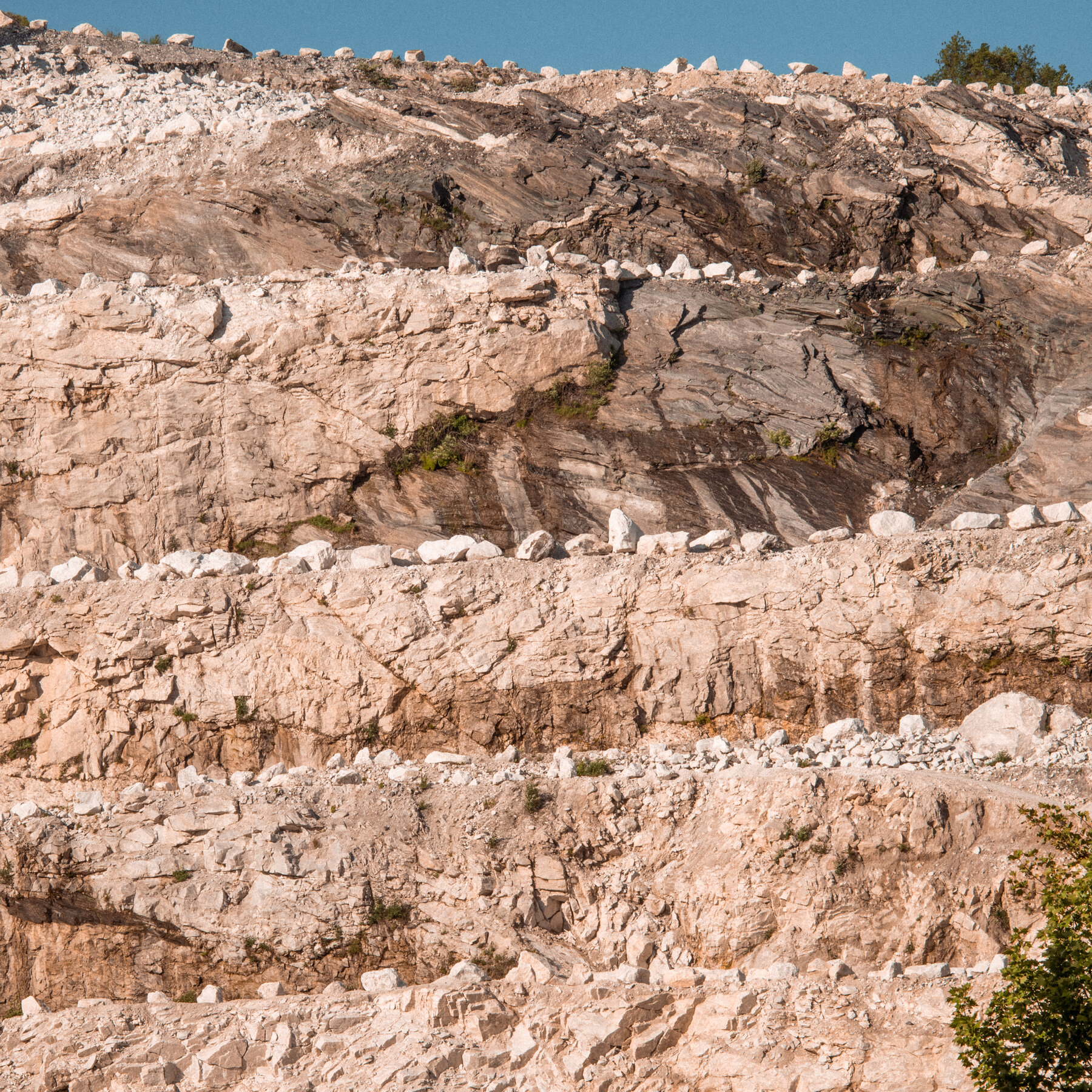 North Carolina Town Has Some of the Purest Quartz That Powers the World’s Tech