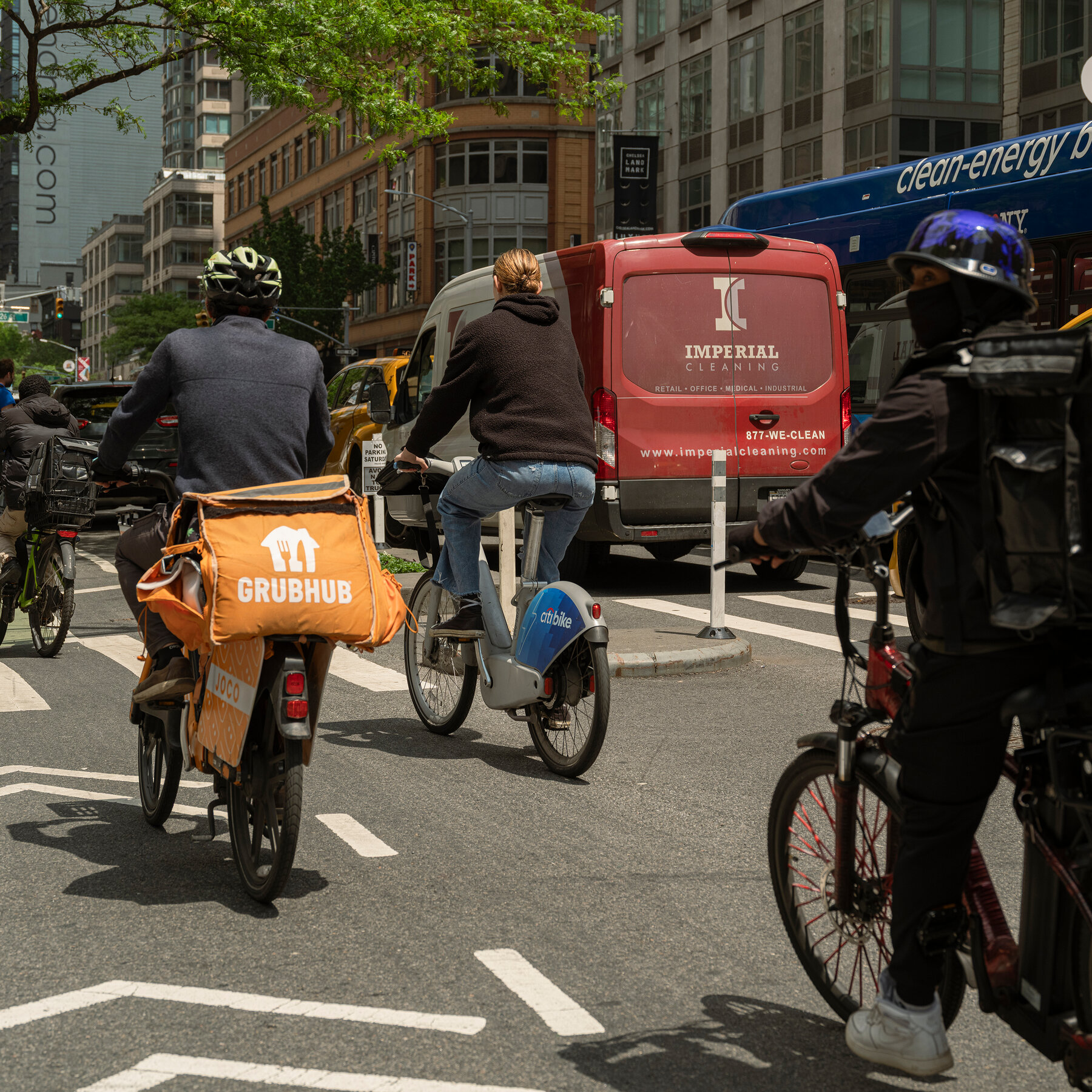NYC Mayor Eric Adams Wants 15 MPH Speed Limit for E-Bikes