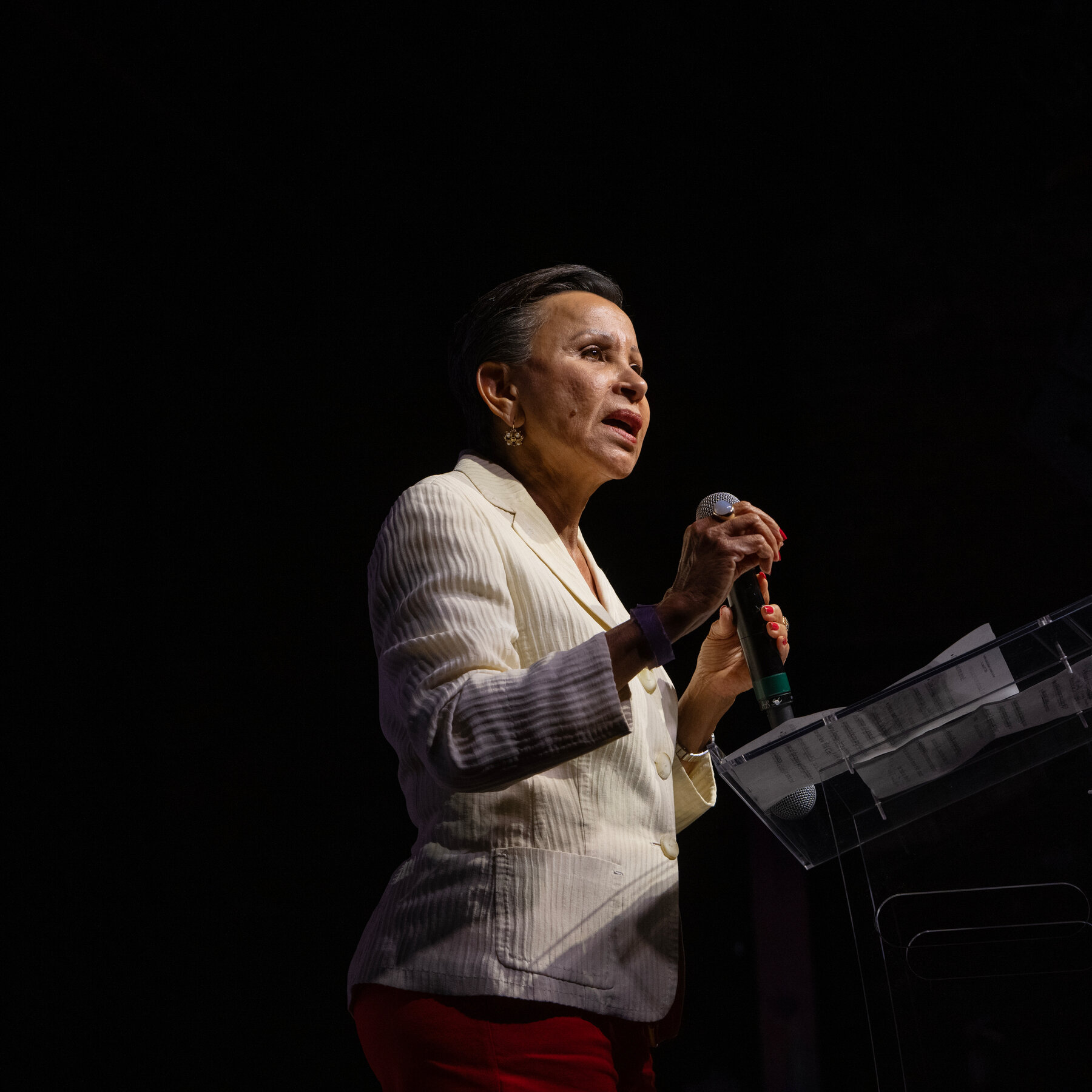 Nydia Velázquez, a New York Trailblazer in Congress, to Retire Next Year